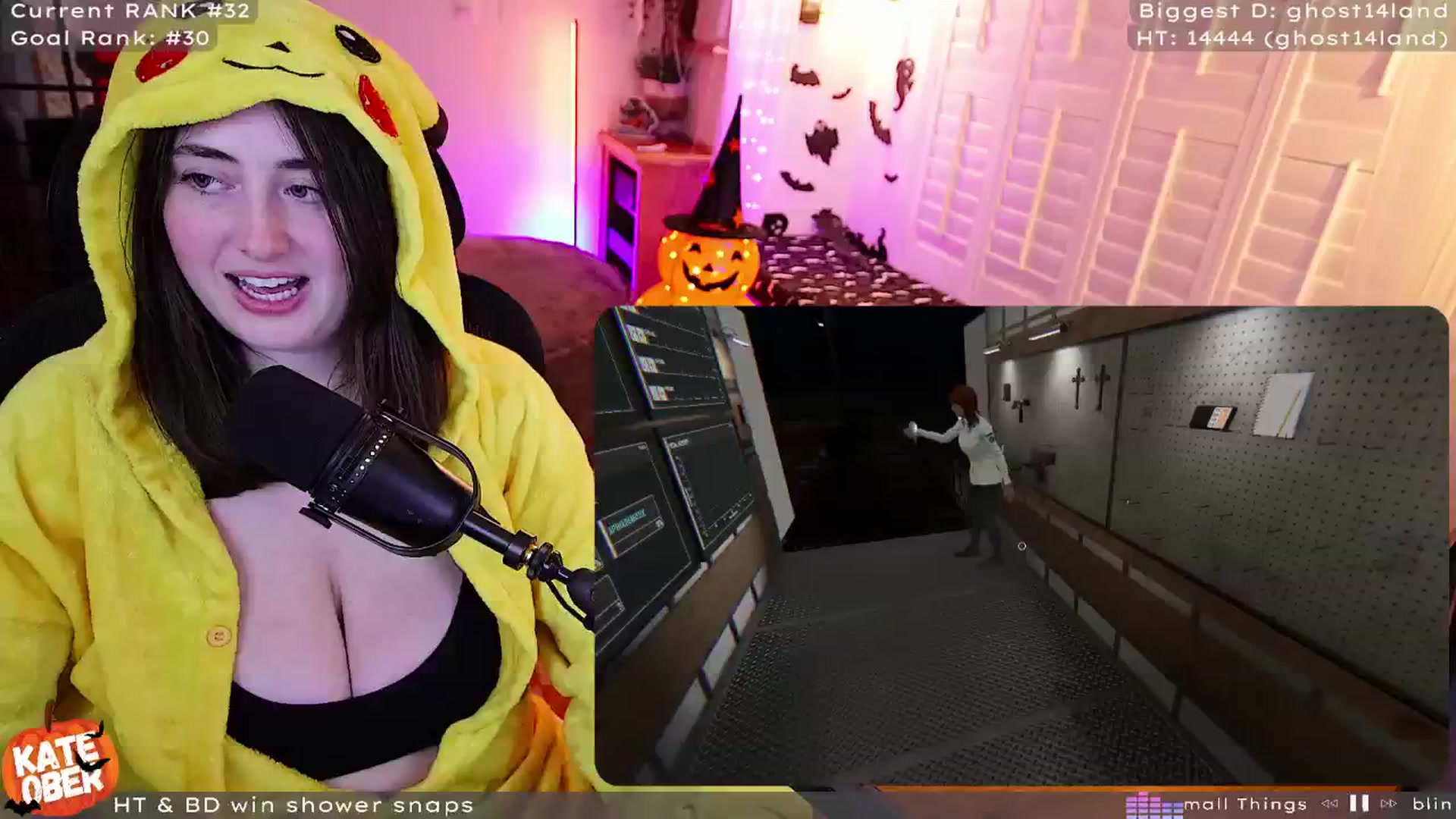 Gallery image thumbnail from PrincessKate's myfreecams stream on, 10/08/2024, 03:46 image 16 of 20