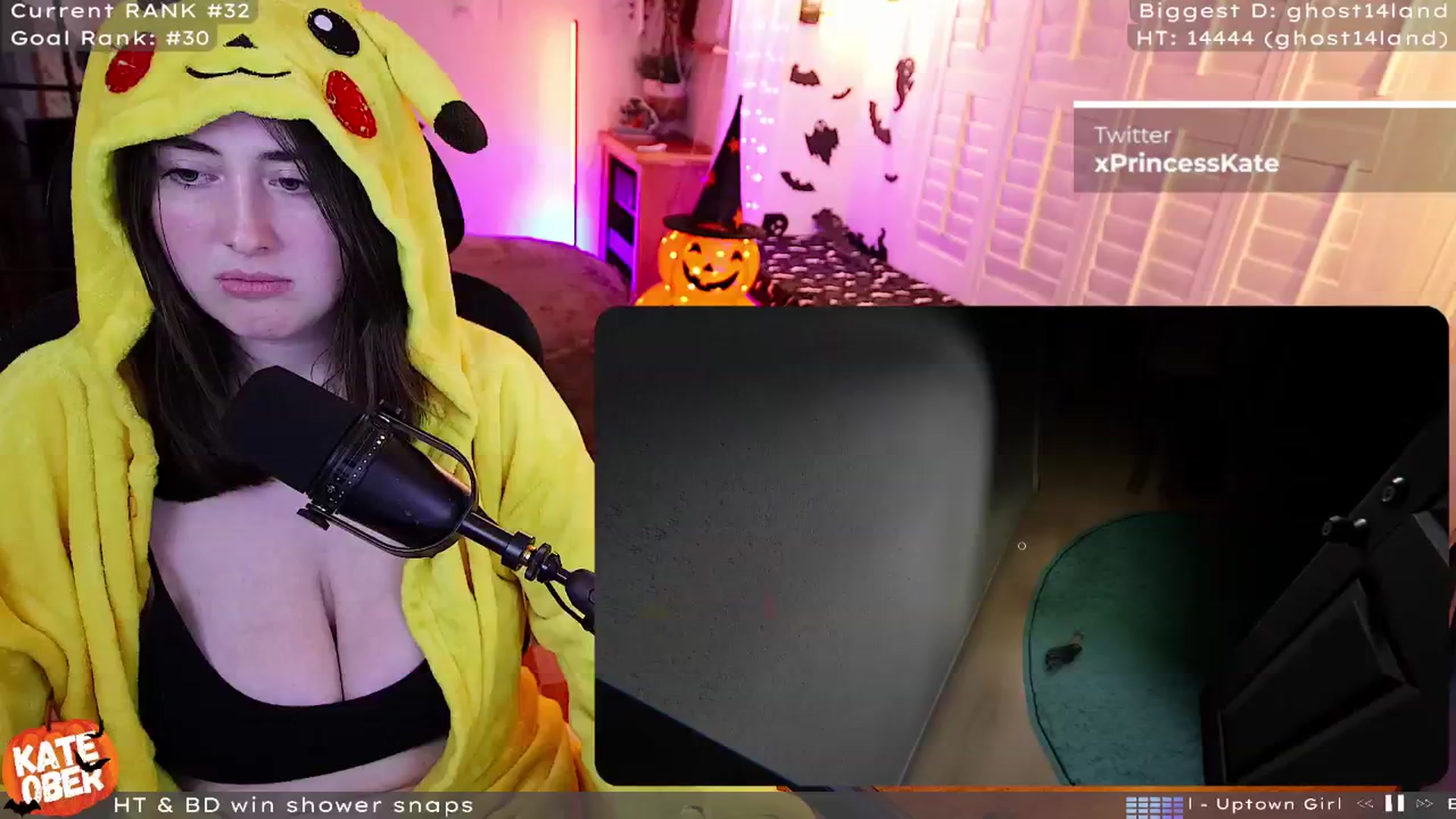 Gallery image thumbnail from PrincessKate's myfreecams stream on, 10/08/2024, 03:46 image 9 of 20
