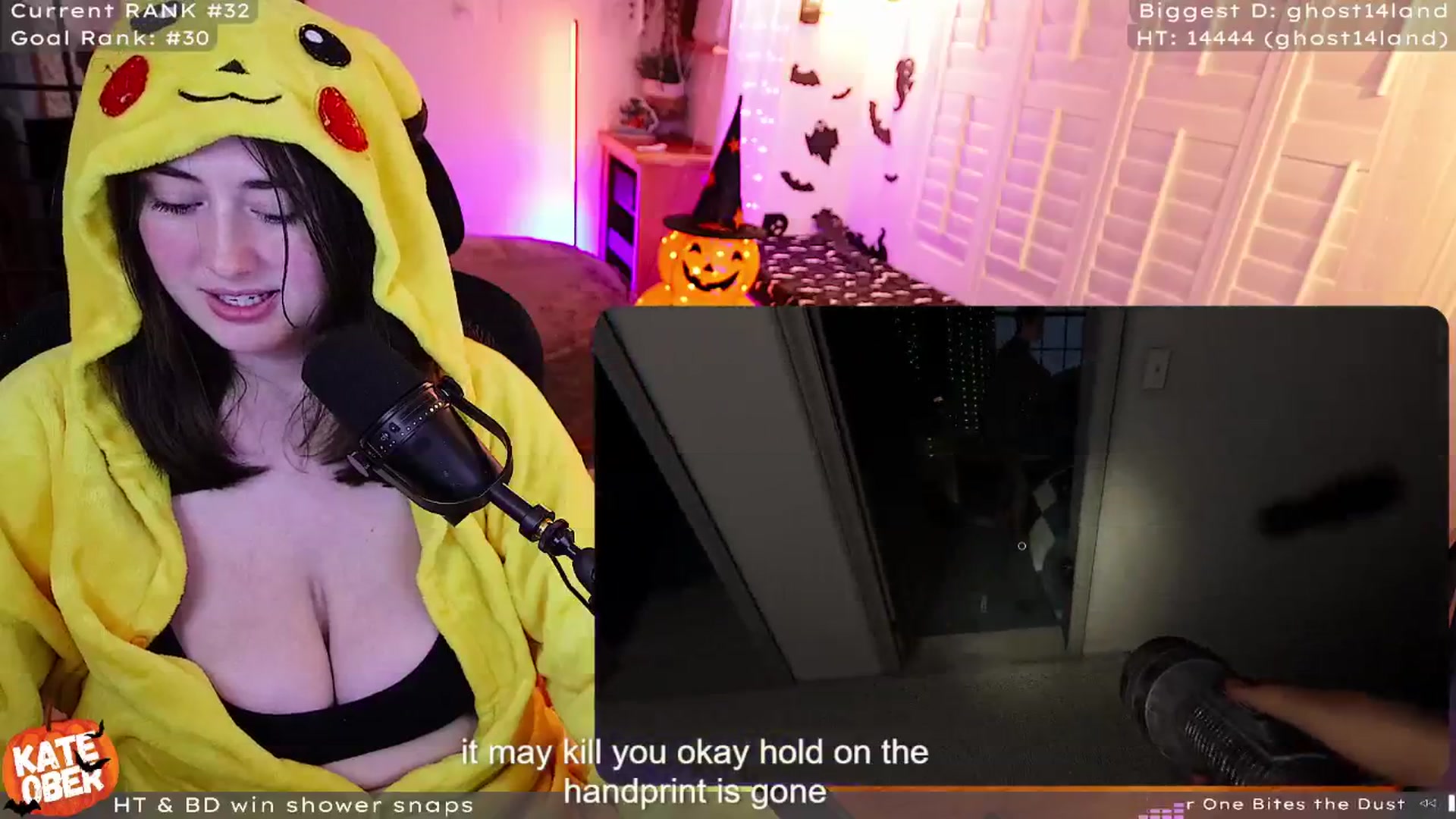 Gallery image thumbnail from PrincessKate's myfreecams stream on, 10/08/2024, 04:19 image 17 of 20