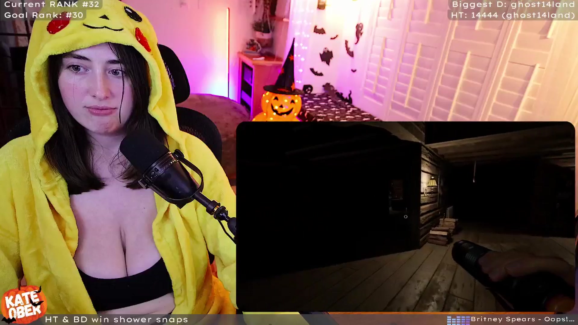 Gallery image thumbnail from PrincessKate's myfreecams stream on, 10/08/2024, 04:19 image 3 of 20