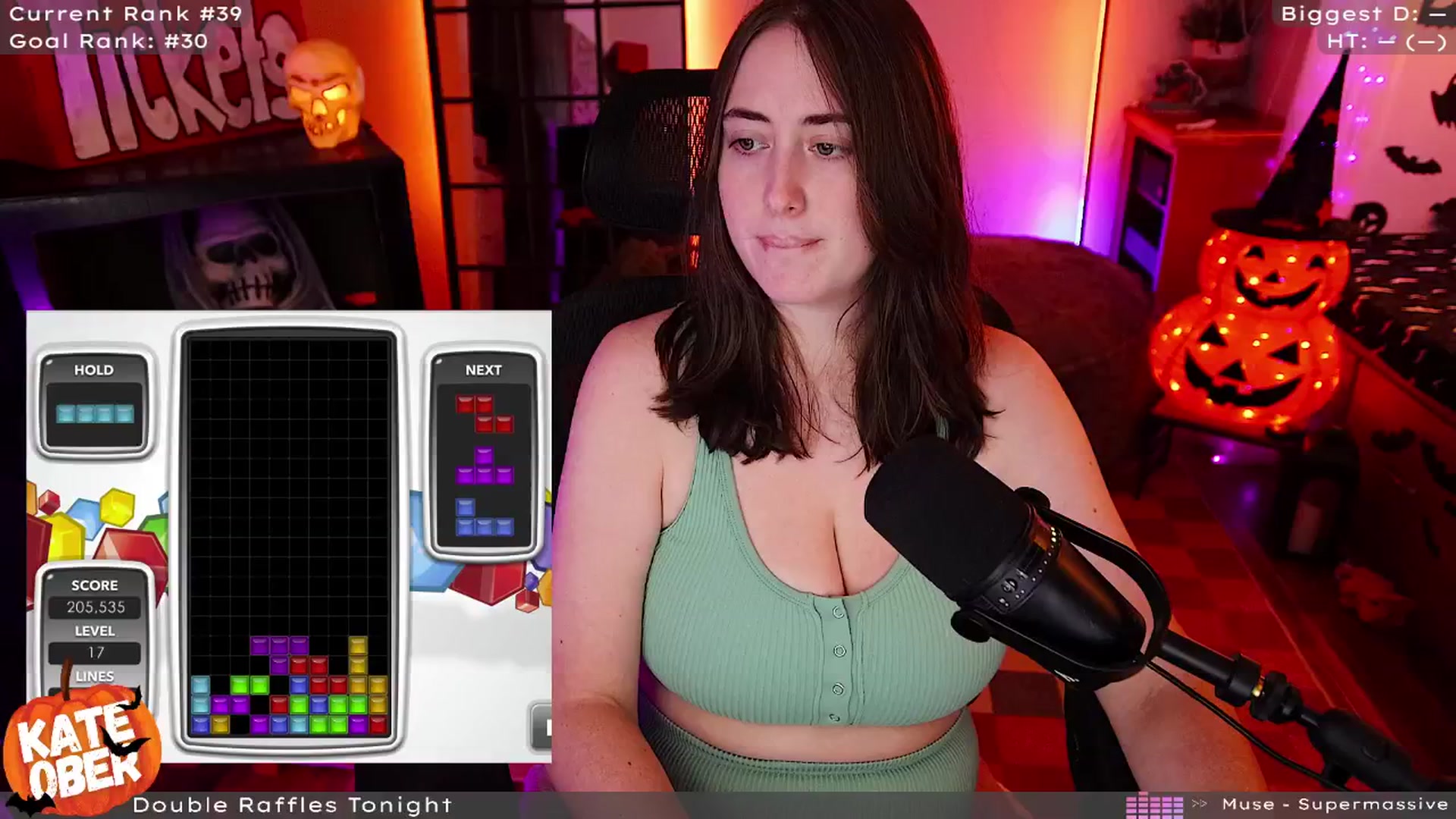 Gallery image thumbnail from PrincessKate's myfreecams stream on, 10/09/2024, 02:55 image 2 of 20