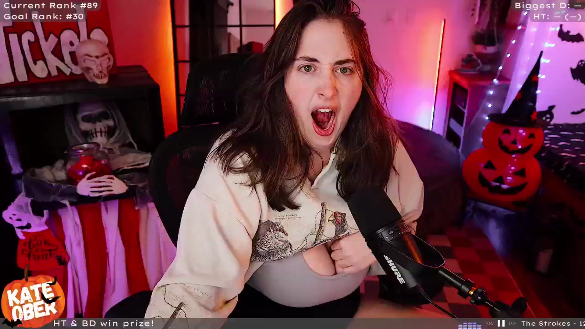 Gallery image thumbnail from PrincessKate's myfreecams stream on, 10/31/2024, 02:58 image 8 of 20
