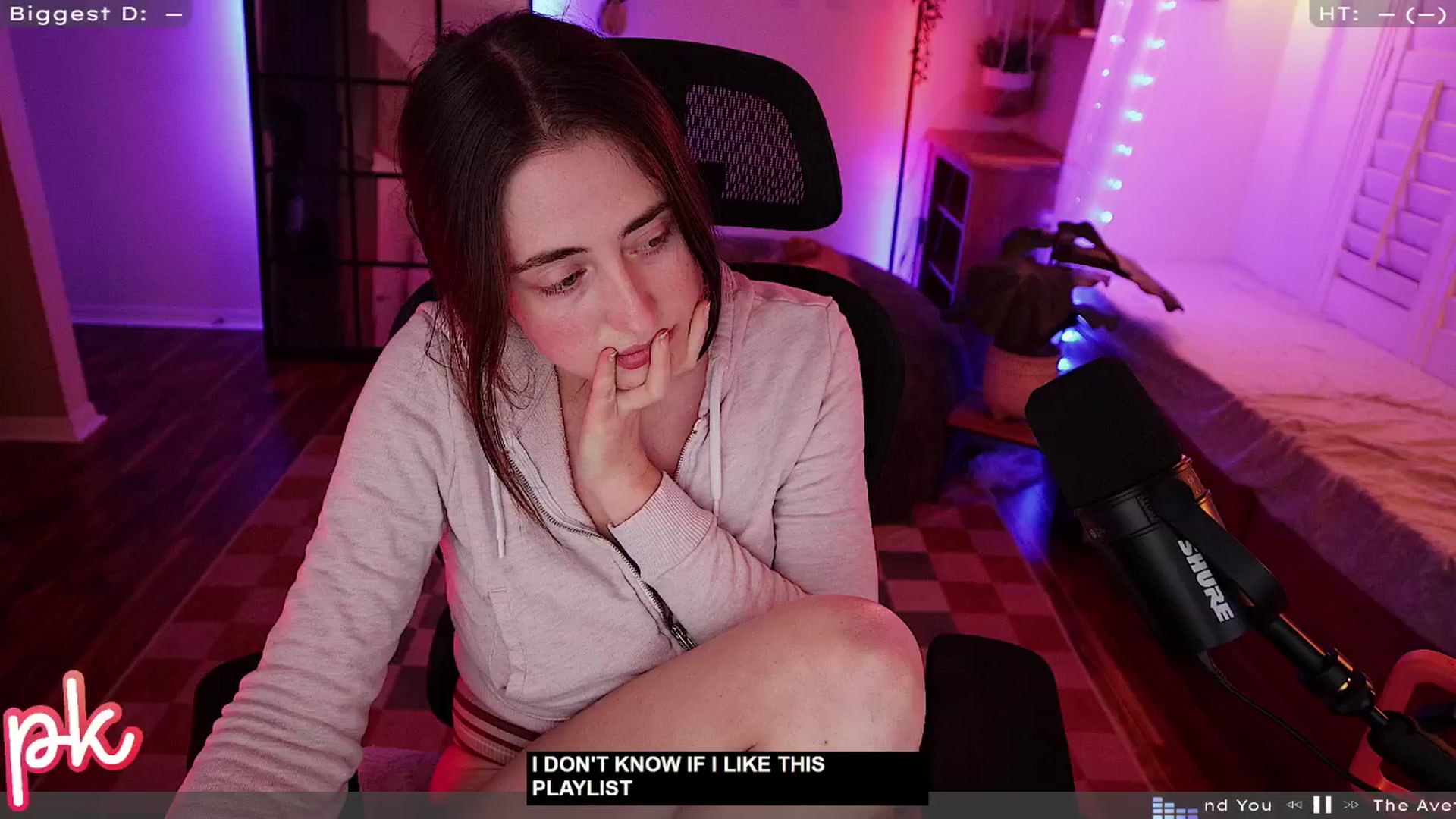 Gallery image thumbnail from PrincessKate's myfreecams stream on, 03/19/2025, 03:32 image 5 of 20