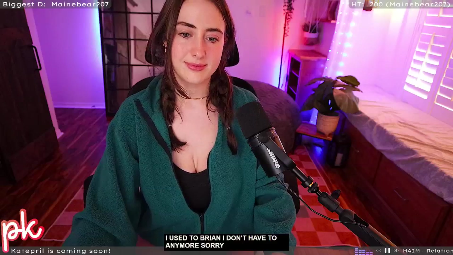 Gallery image thumbnail from PrincessKate's myfreecams stream on, 03/25/2025, 21:52 image 14 of 20