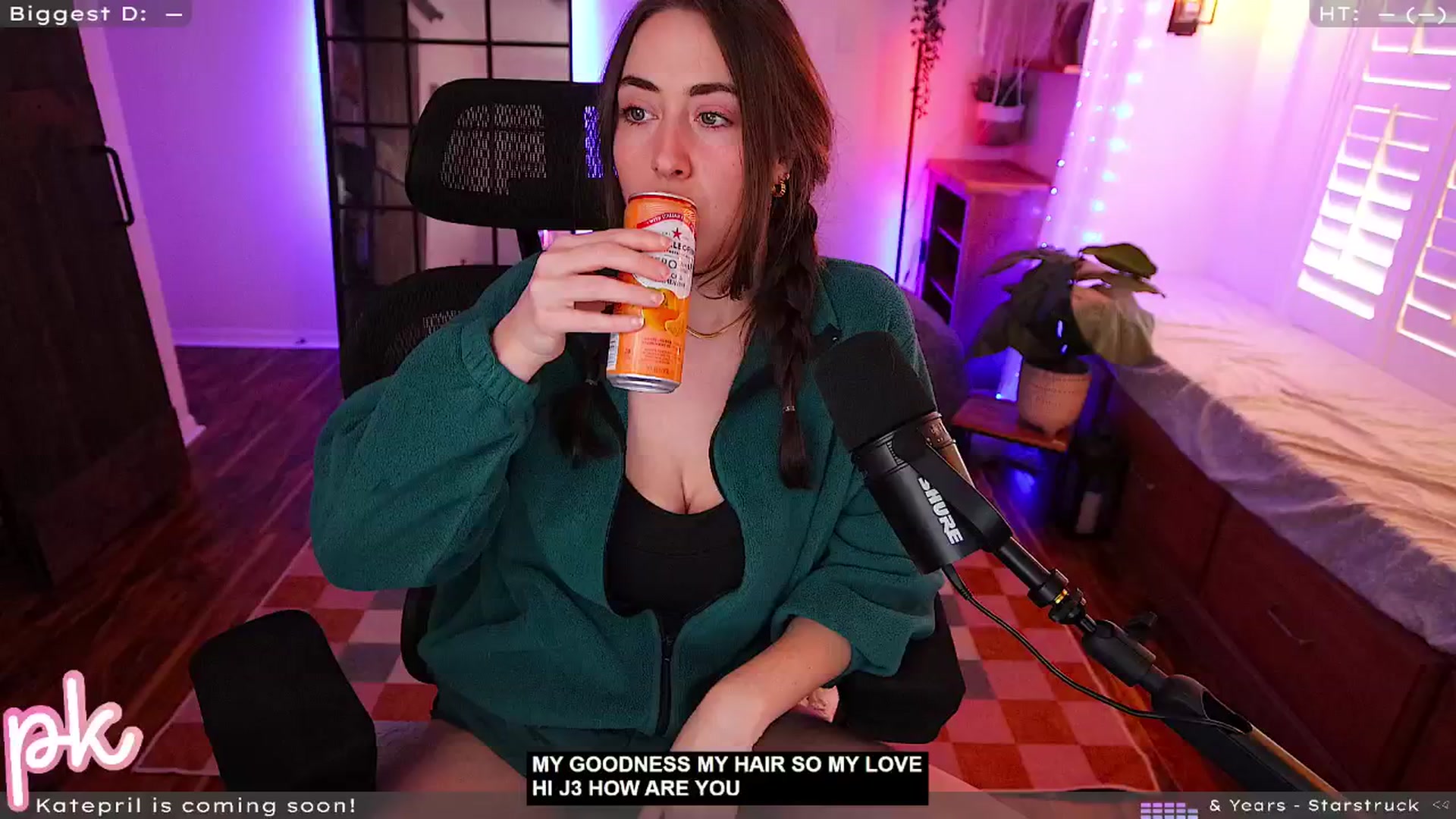 Gallery image thumbnail from PrincessKate's myfreecams stream on, 03/25/2025, 21:52 image 1 of 20