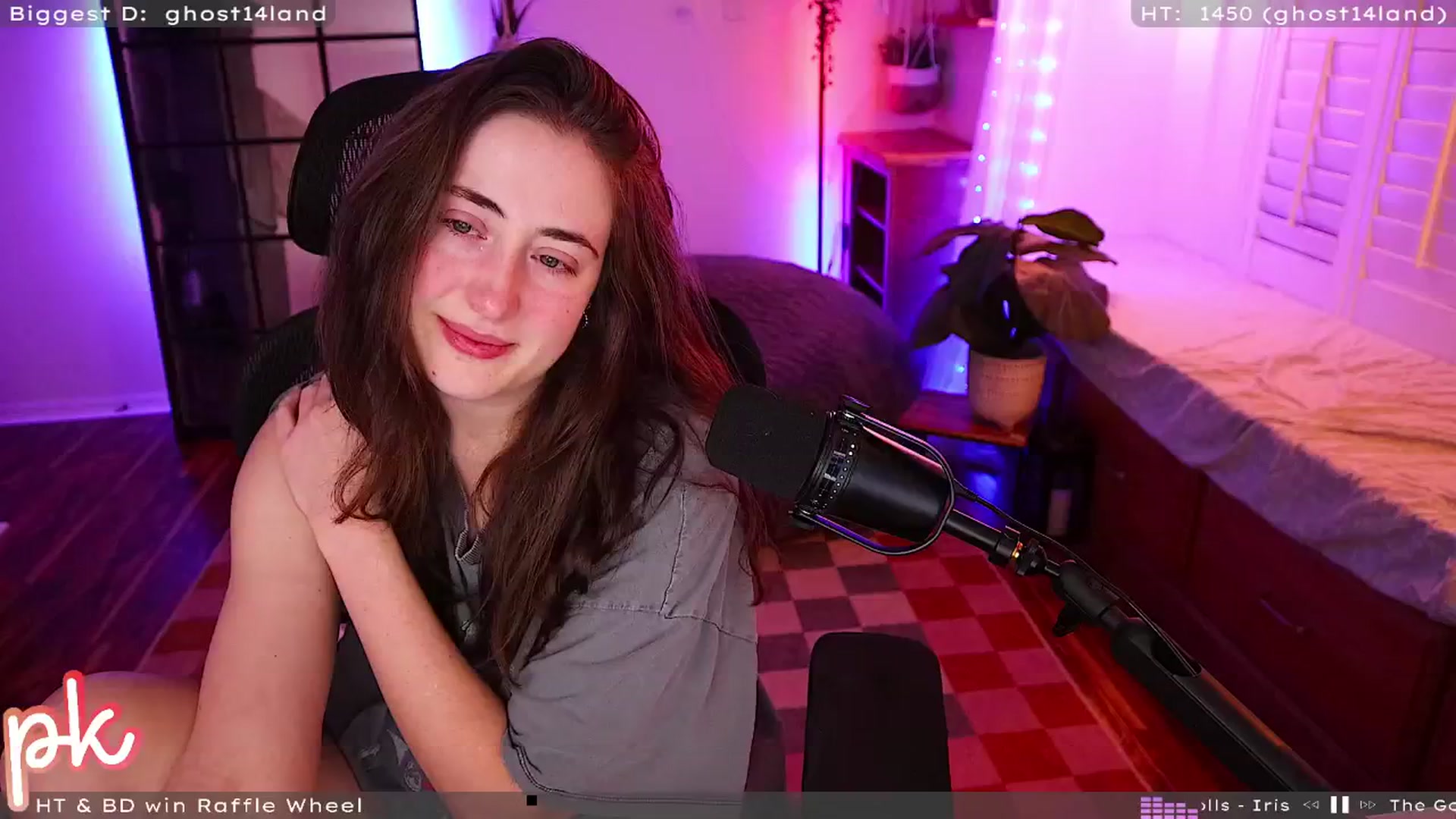 Gallery image thumbnail from PrincessKate's myfreecams stream on, 04/02/2025, 03:18 image 7 of 20