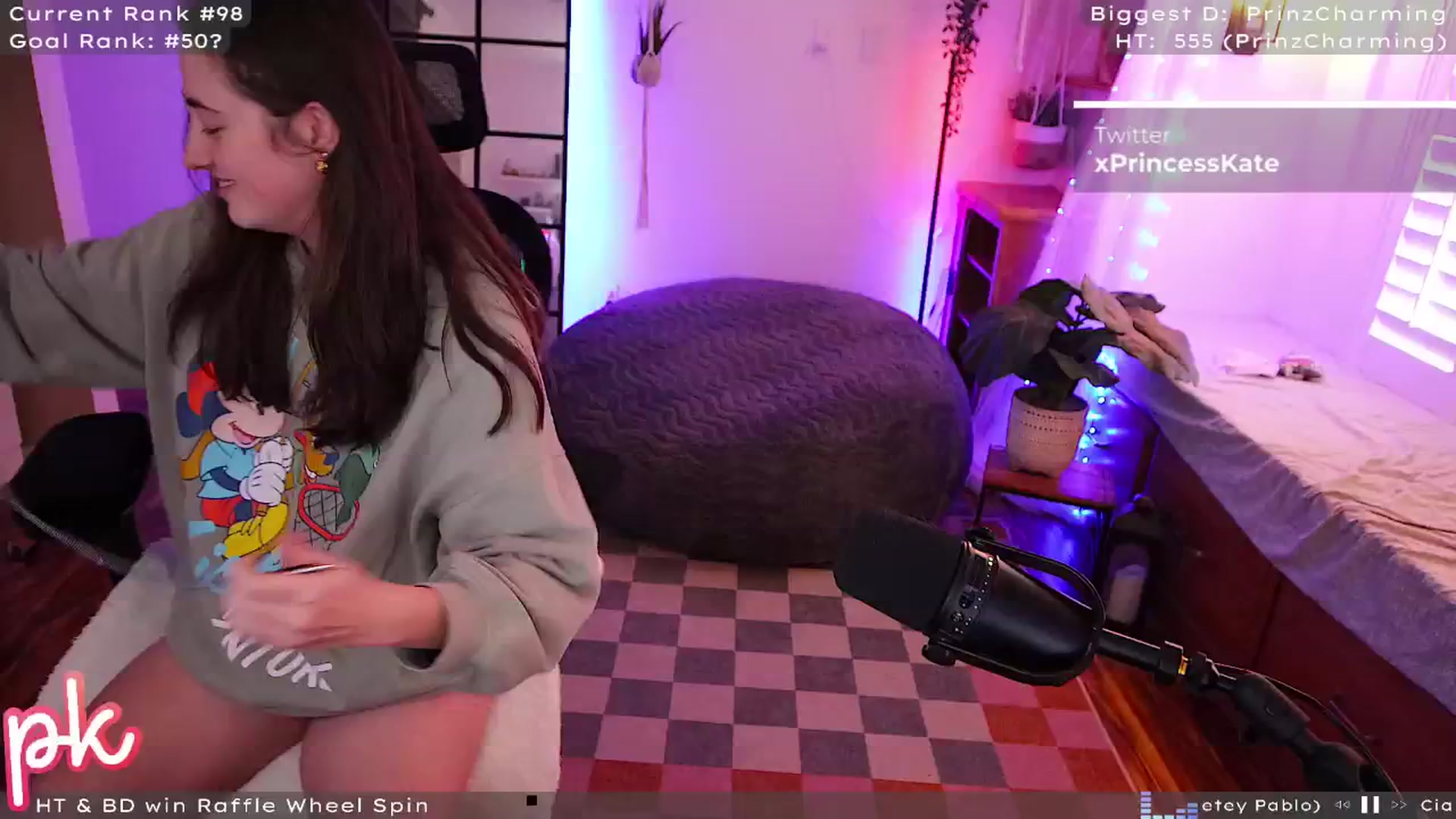Gallery image thumbnail from PrincessKate's myfreecams stream on, 04/18/2025, 21:23 image 6 of 20