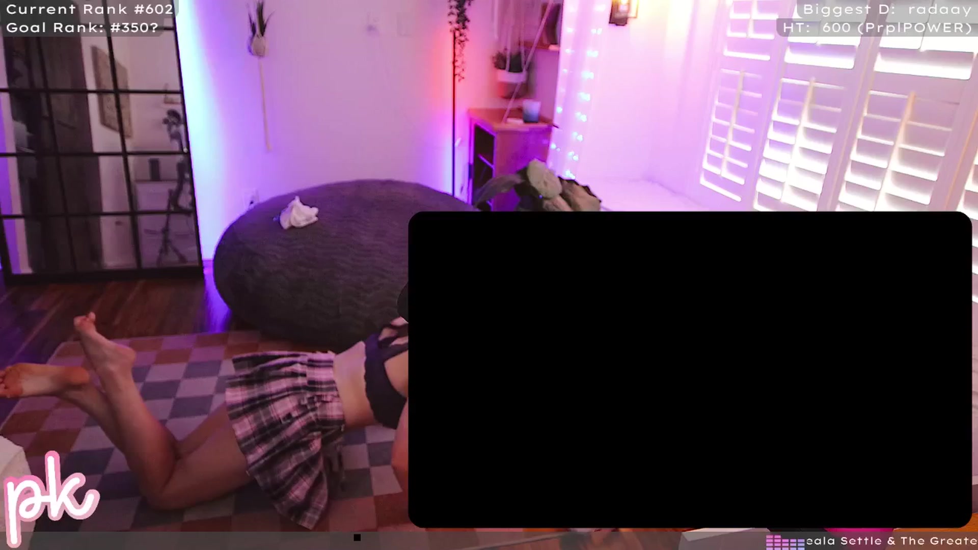 Gallery image thumbnail from PrincessKate's myfreecams stream on, 05/30/2025, 22:25 image 17 of 20