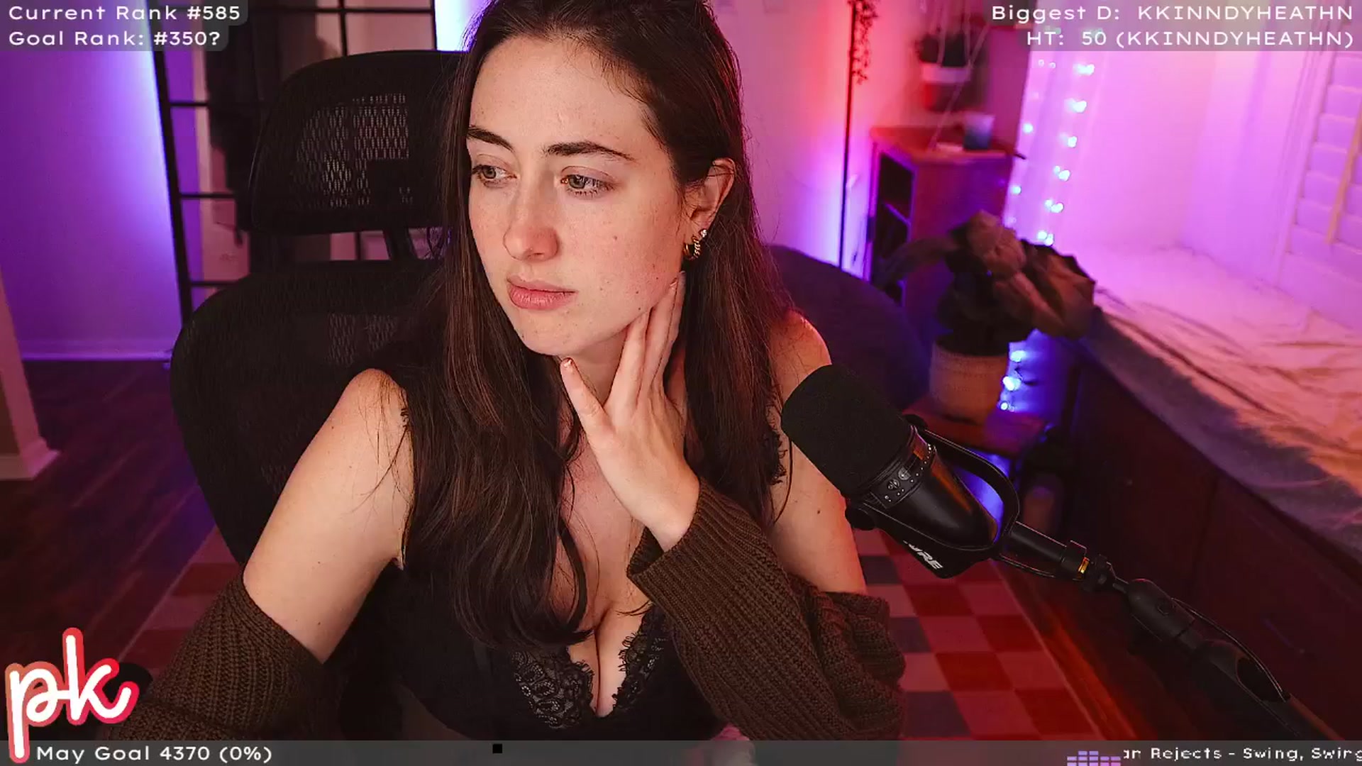 Gallery image thumbnail from PrincessKate's myfreecams stream on, 06/01/2025, 02:28 image 2 of 20