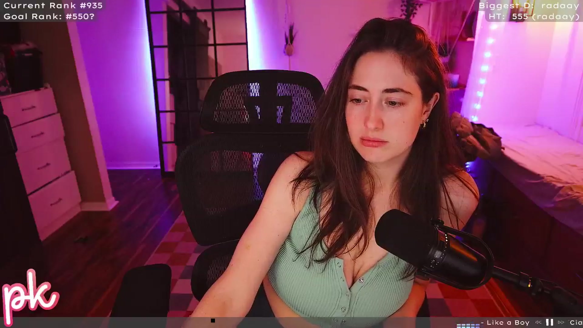 Gallery image thumbnail from PrincessKate's myfreecams stream on, 06/22/2025, 03:55 image 18 of 20