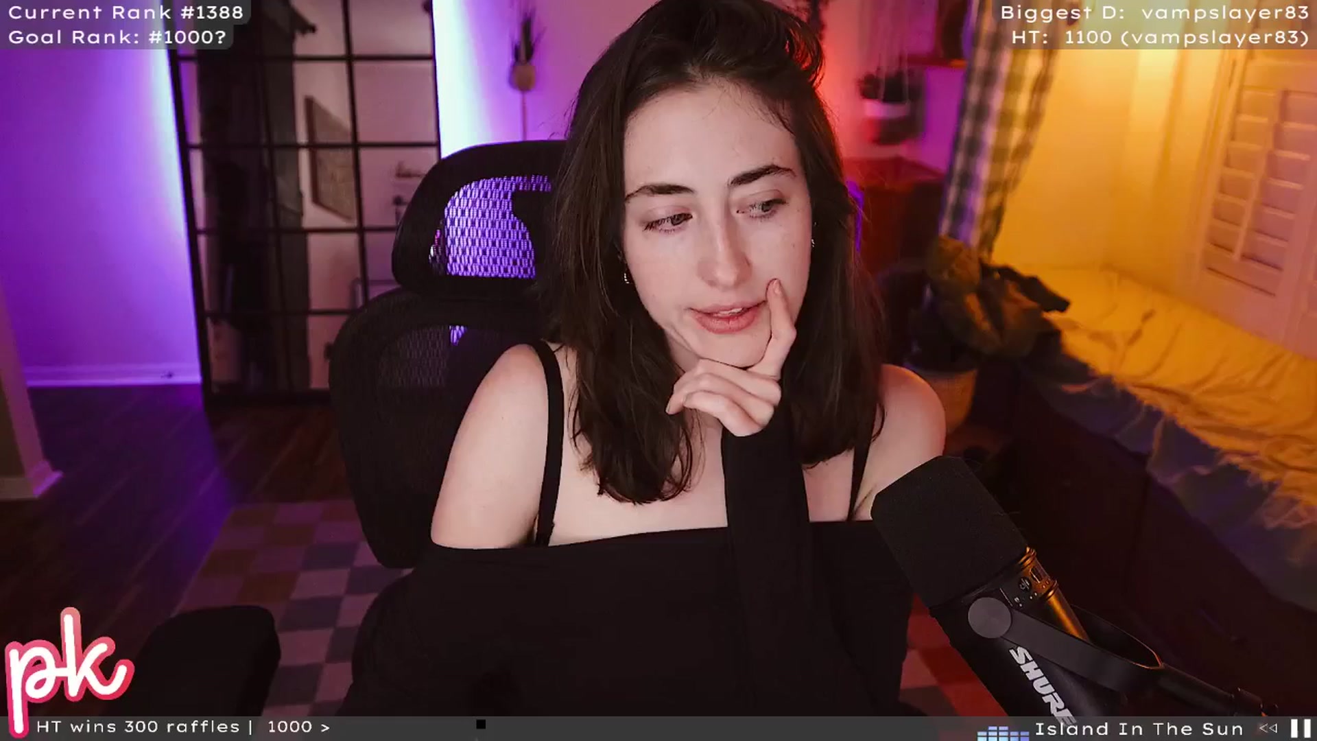 Gallery image thumbnail from PrincessKate's myfreecams stream on, 09/26/2025, 02:46 image 18 of 20