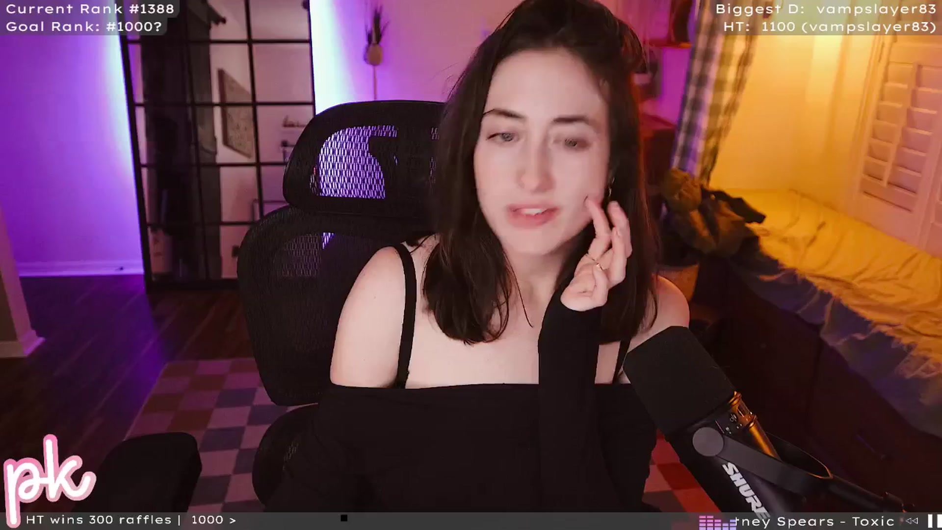 Gallery image thumbnail from PrincessKate's myfreecams stream on, 09/26/2025, 02:46 image 19 of 20