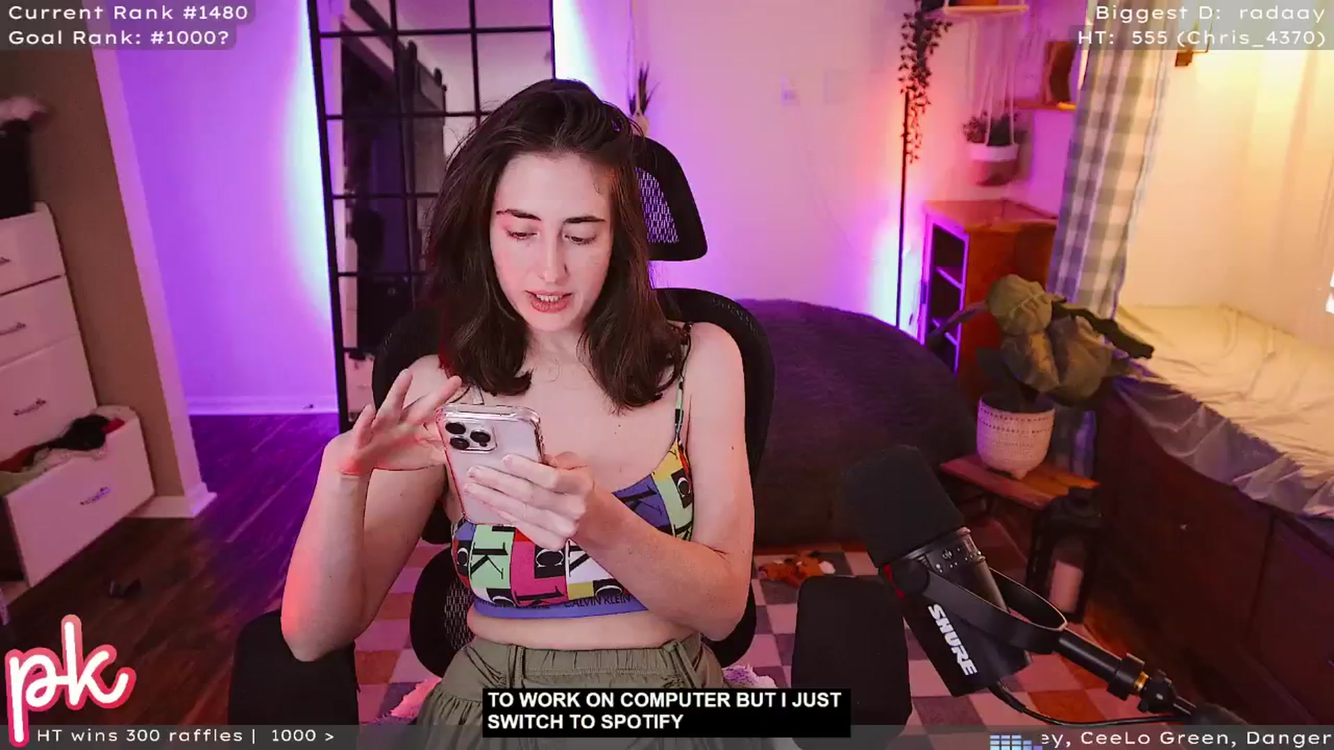 Gallery image thumbnail from PrincessKate's myfreecams stream on, 09/29/2025, 21:46 image 14 of 20