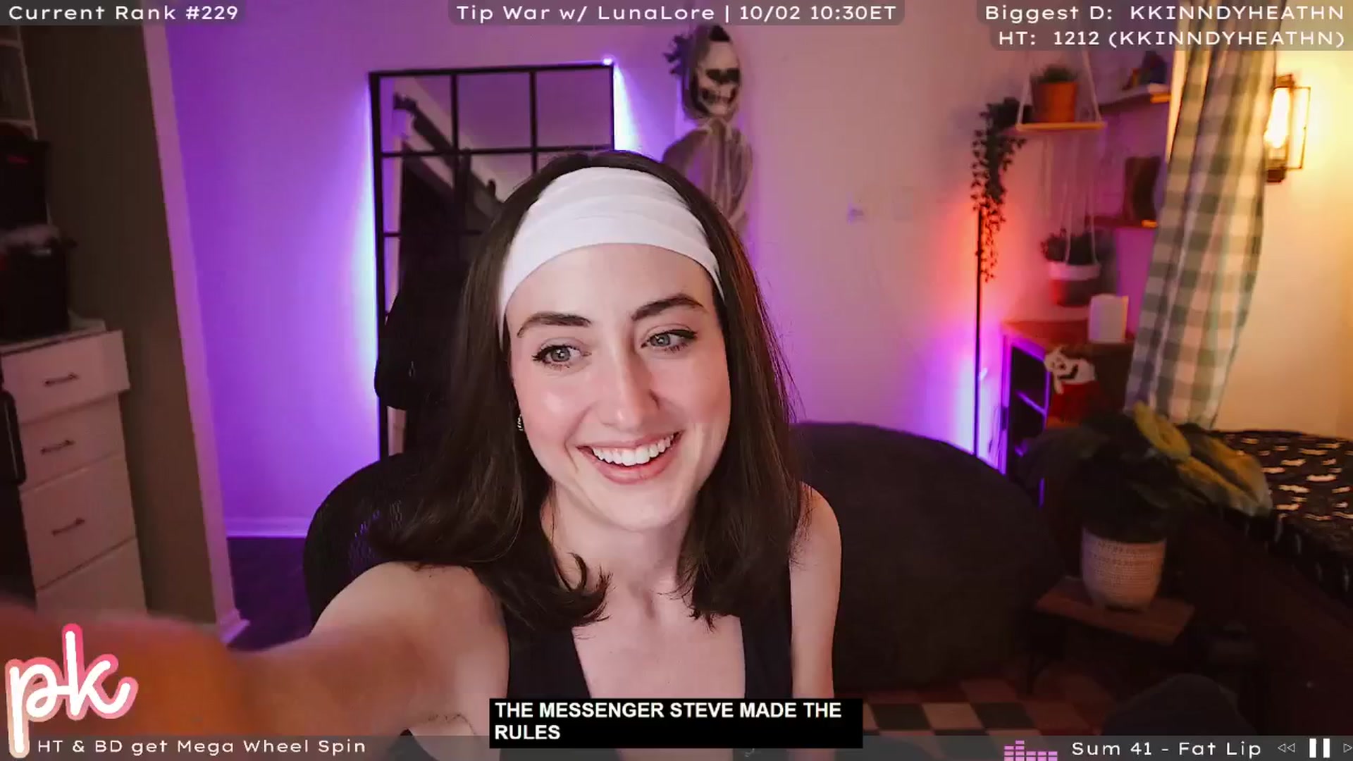 Gallery image thumbnail from PrincessKate's myfreecams stream on, 10/01/2025, 21:05 image 7 of 20
