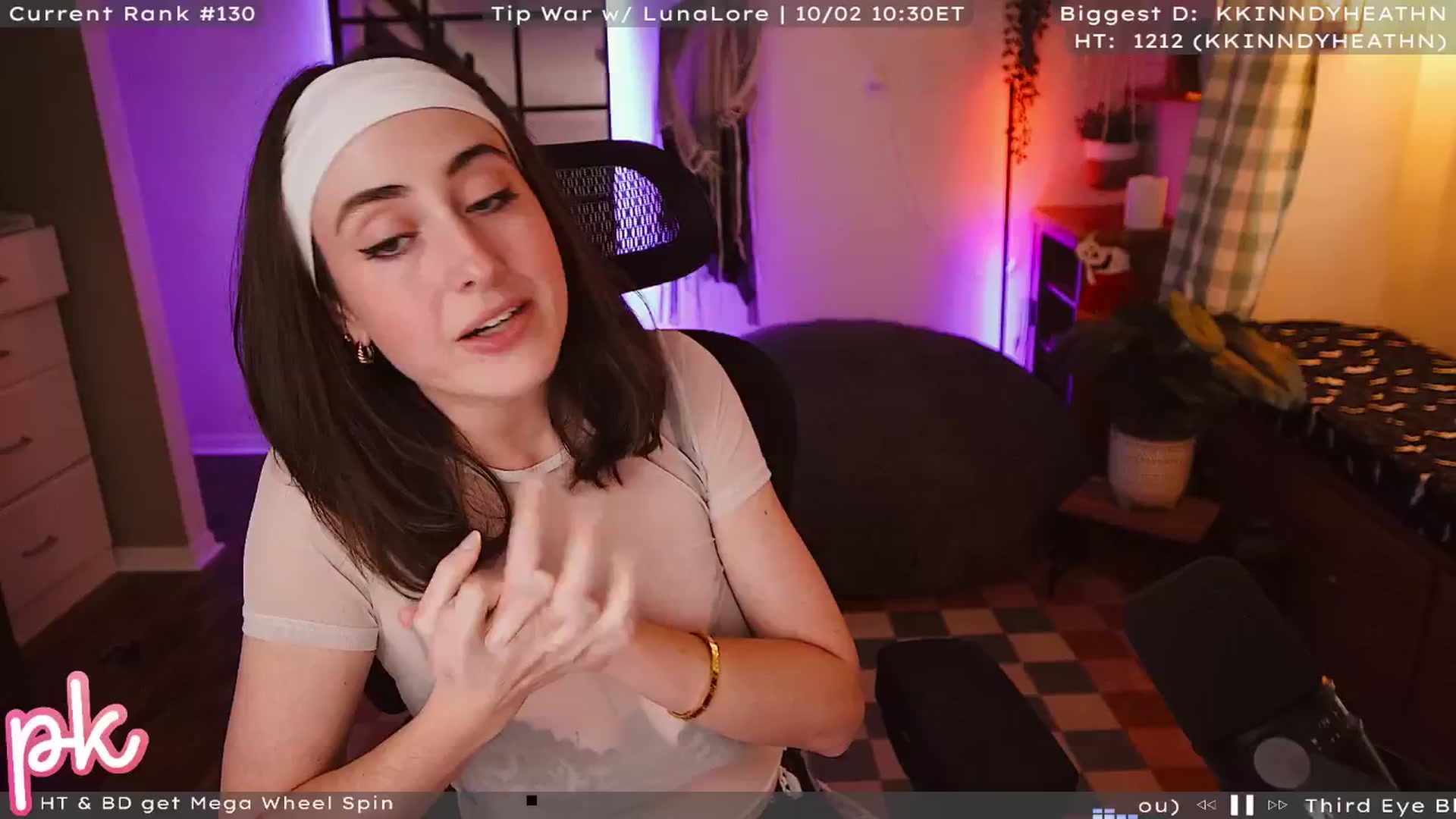 Gallery image thumbnail from PrincessKate's myfreecams stream on, 10/01/2025, 21:05 image 10 of 20