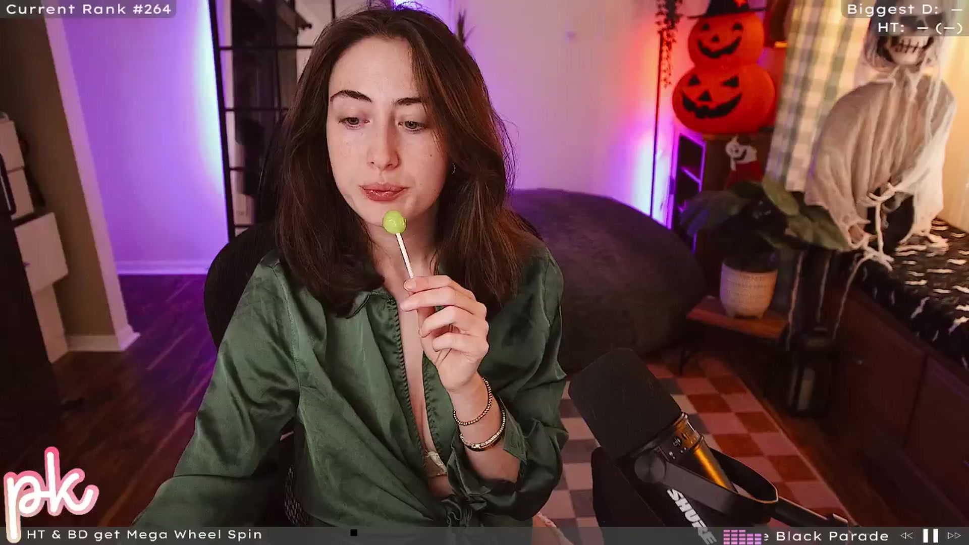 Gallery image thumbnail from PrincessKate's myfreecams stream on, 10/09/2025, 20:05 image 3 of 20