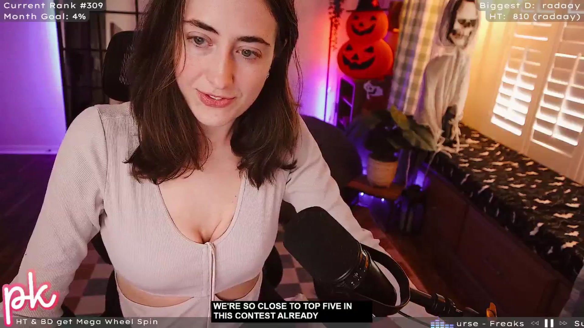 Gallery image thumbnail from PrincessKate's myfreecams stream on, 10/28/2025, 20:55 image 6 of 20