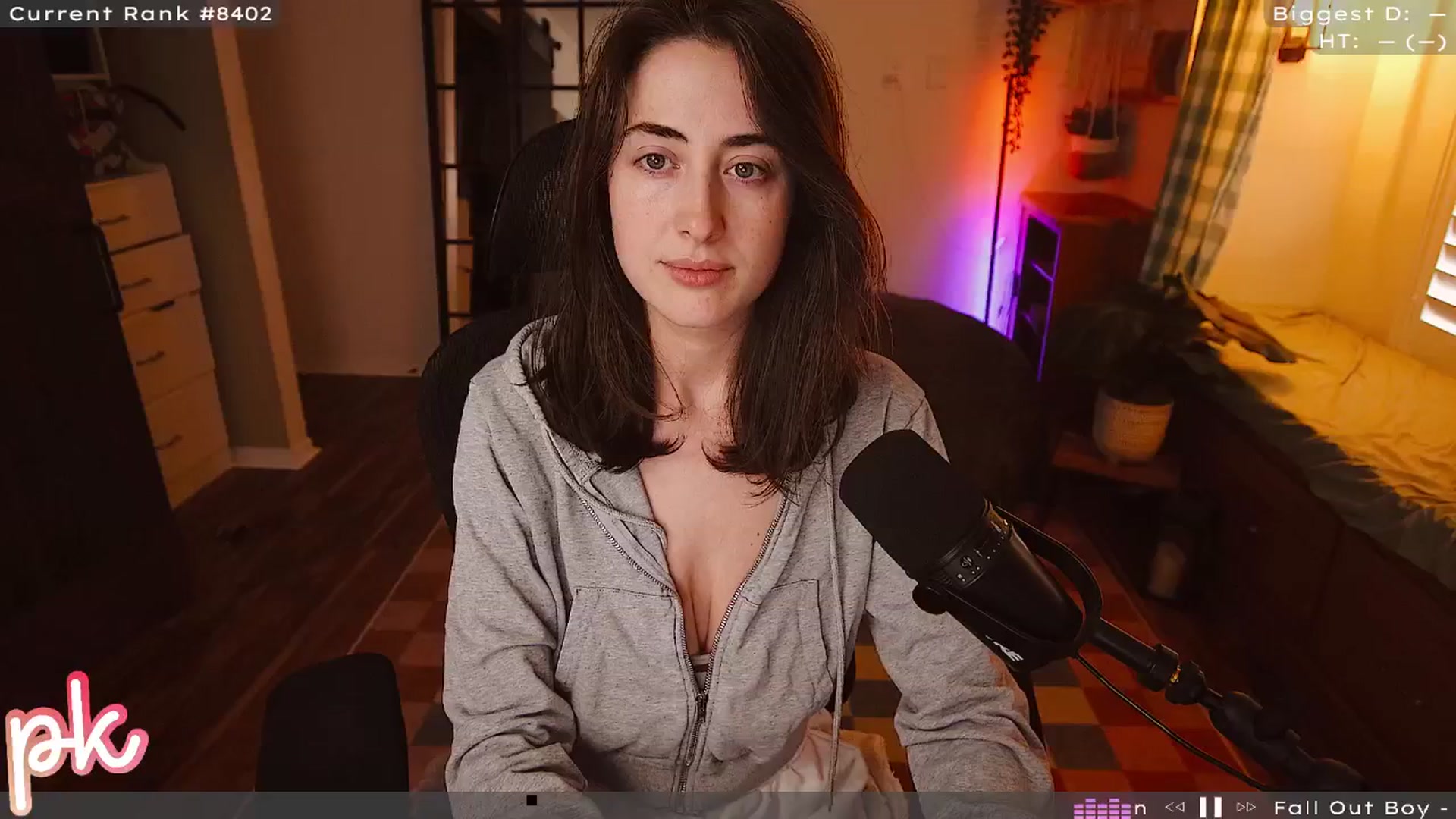 Gallery image thumbnail from PrincessKate's myfreecams stream on, 11/18/2025, 21:05 image 1 of 20