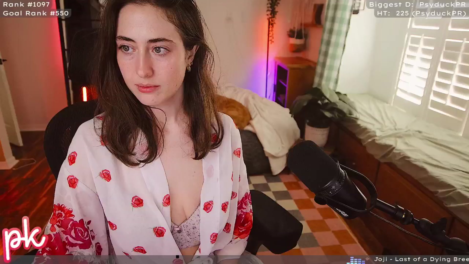 Gallery image thumbnail from PrincessKate's myfreecams stream on, 01/28/2026, 16:16 image 17 of 20