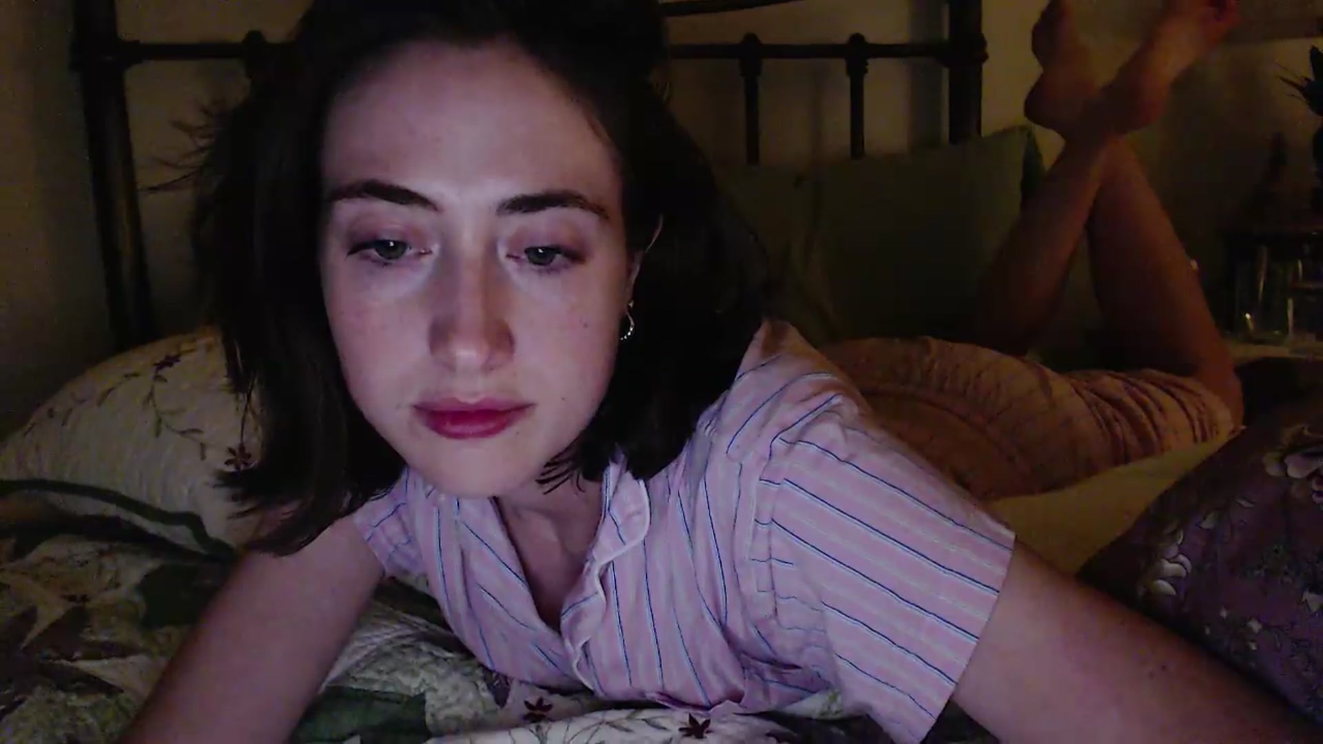 Gallery image thumbnail from PrincessKate's myfreecams stream on, 05/28/2026, 03:19 image 6 of 20