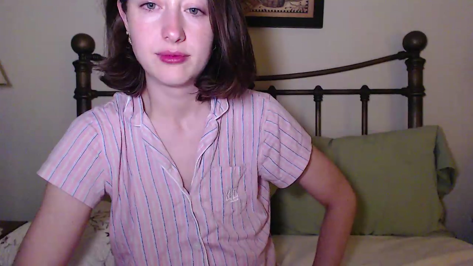 Gallery image thumbnail from PrincessKate's myfreecams stream on, 05/28/2026, 03:19 image 14 of 20