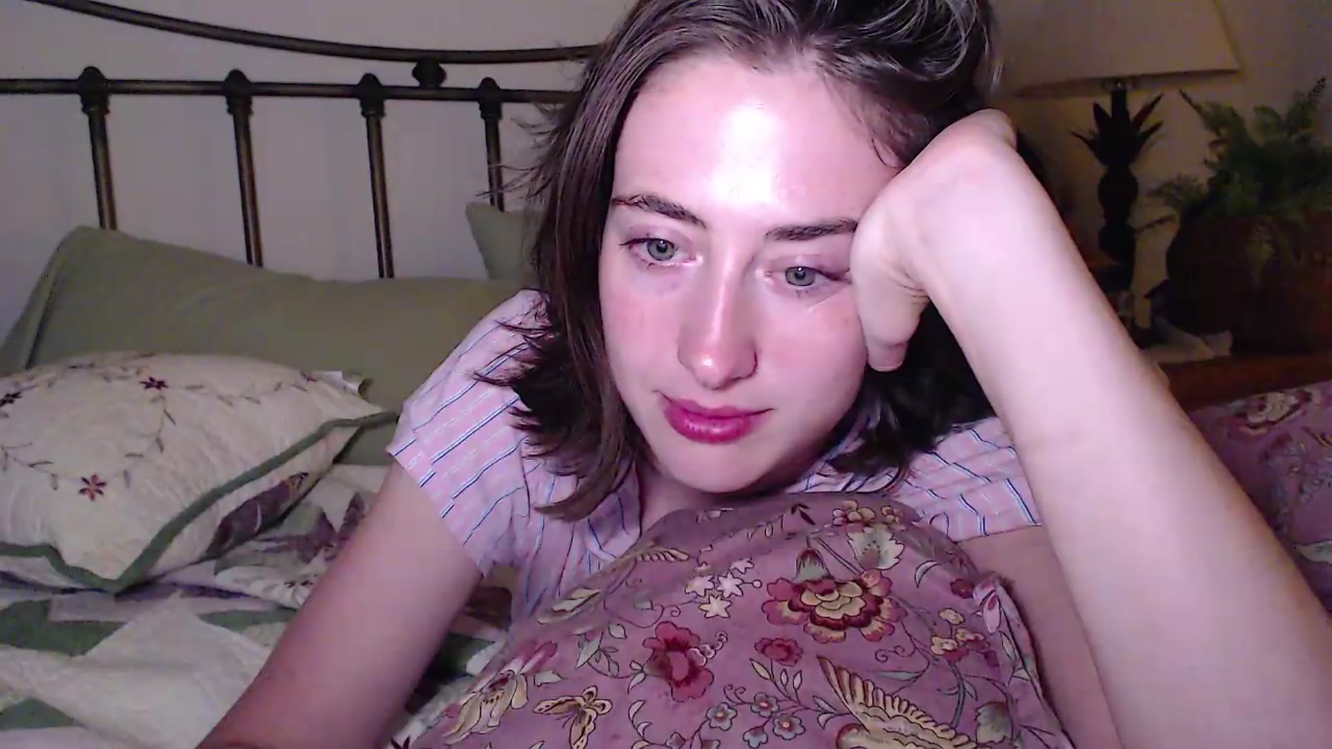 Gallery image thumbnail from PrincessKate's myfreecams stream on, 05/28/2026, 03:19 image 12 of 20