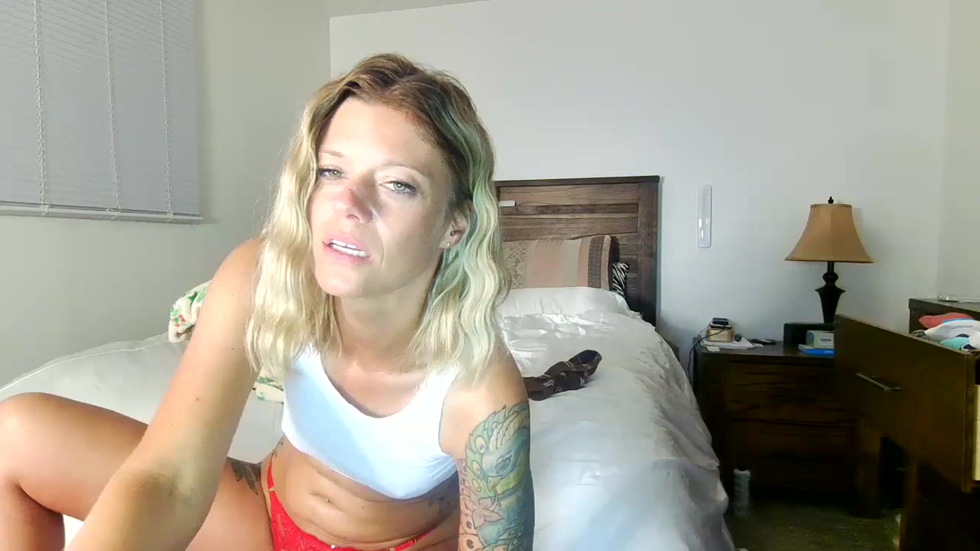 Gallery image thumbnail from PrincessLily2's myfreecams stream on, 07/29/2024, 09:43 image 7 of 20