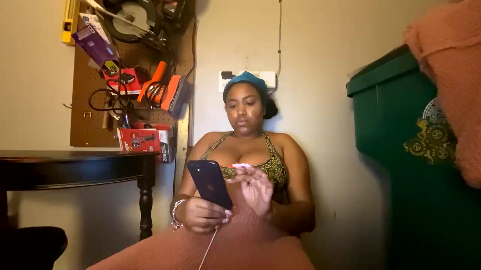 Gallery image thumbnail from PrincessLivv's myfreecams stream on, 04/13/2026, 08:02 image 7 of 20