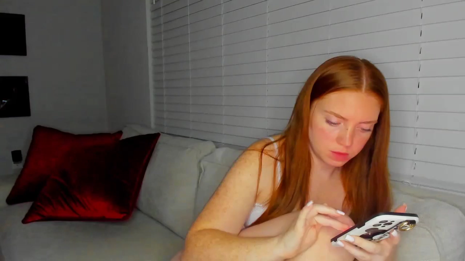 Gallery image thumbnail from PrincessNat's myfreecams stream on, 01/11/2024, 09:54 image 19 of 20