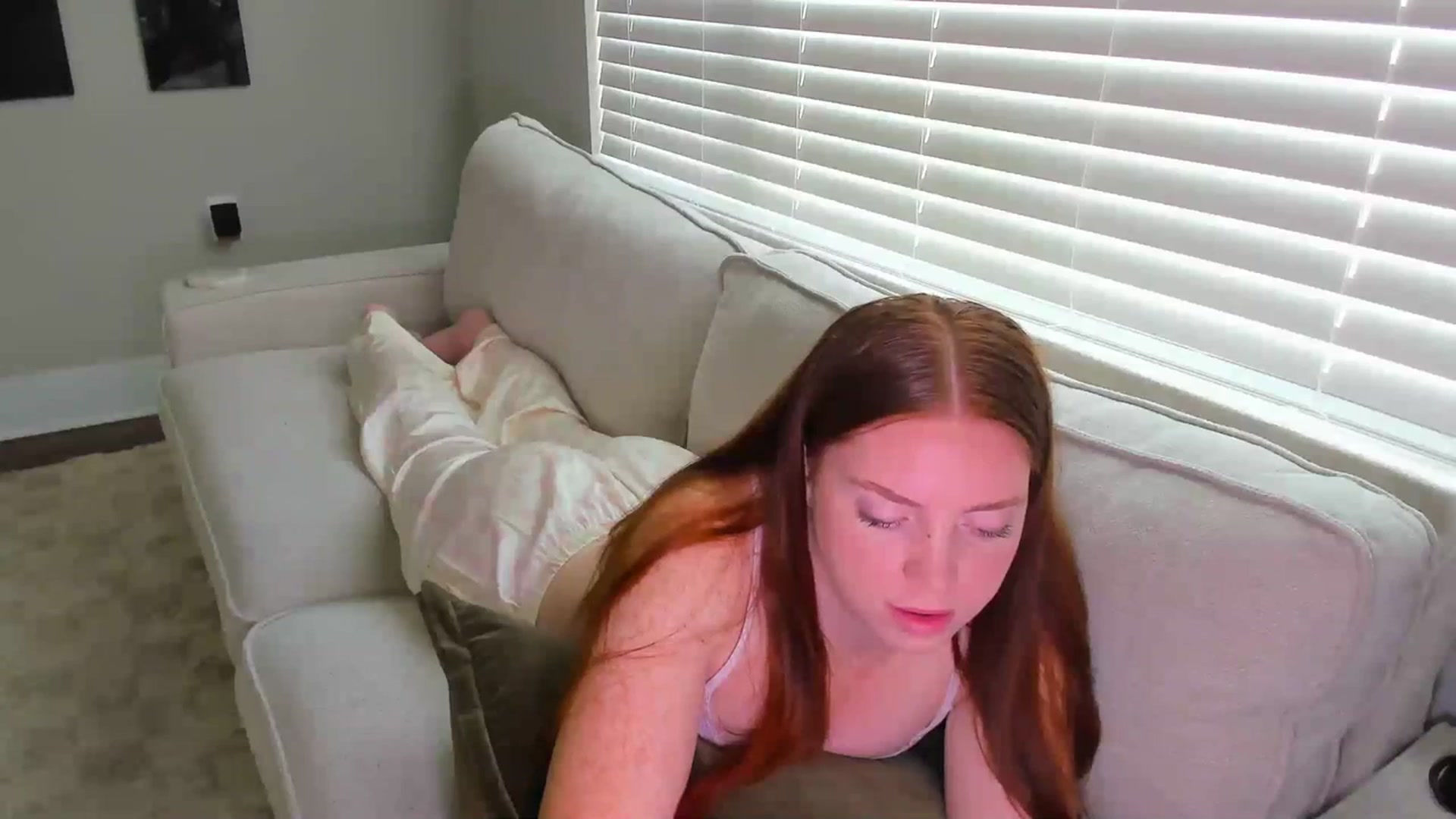 Gallery image thumbnail from PrincessNat's myfreecams stream on, 01/17/2024, 16:52 image 10 of 20
