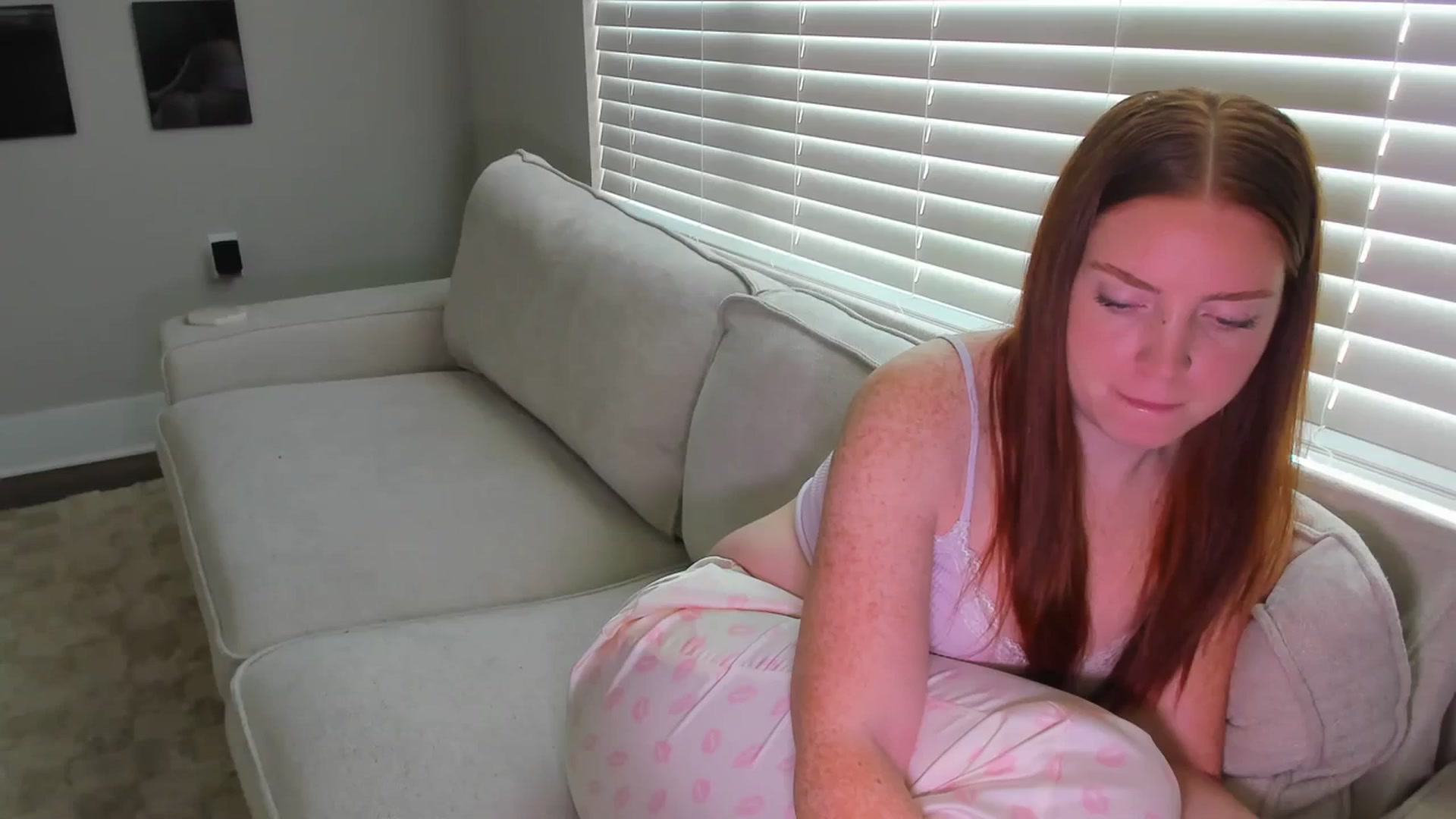 Gallery image thumbnail from PrincessNat's myfreecams stream on, 01/17/2024, 16:52 image 2 of 20
