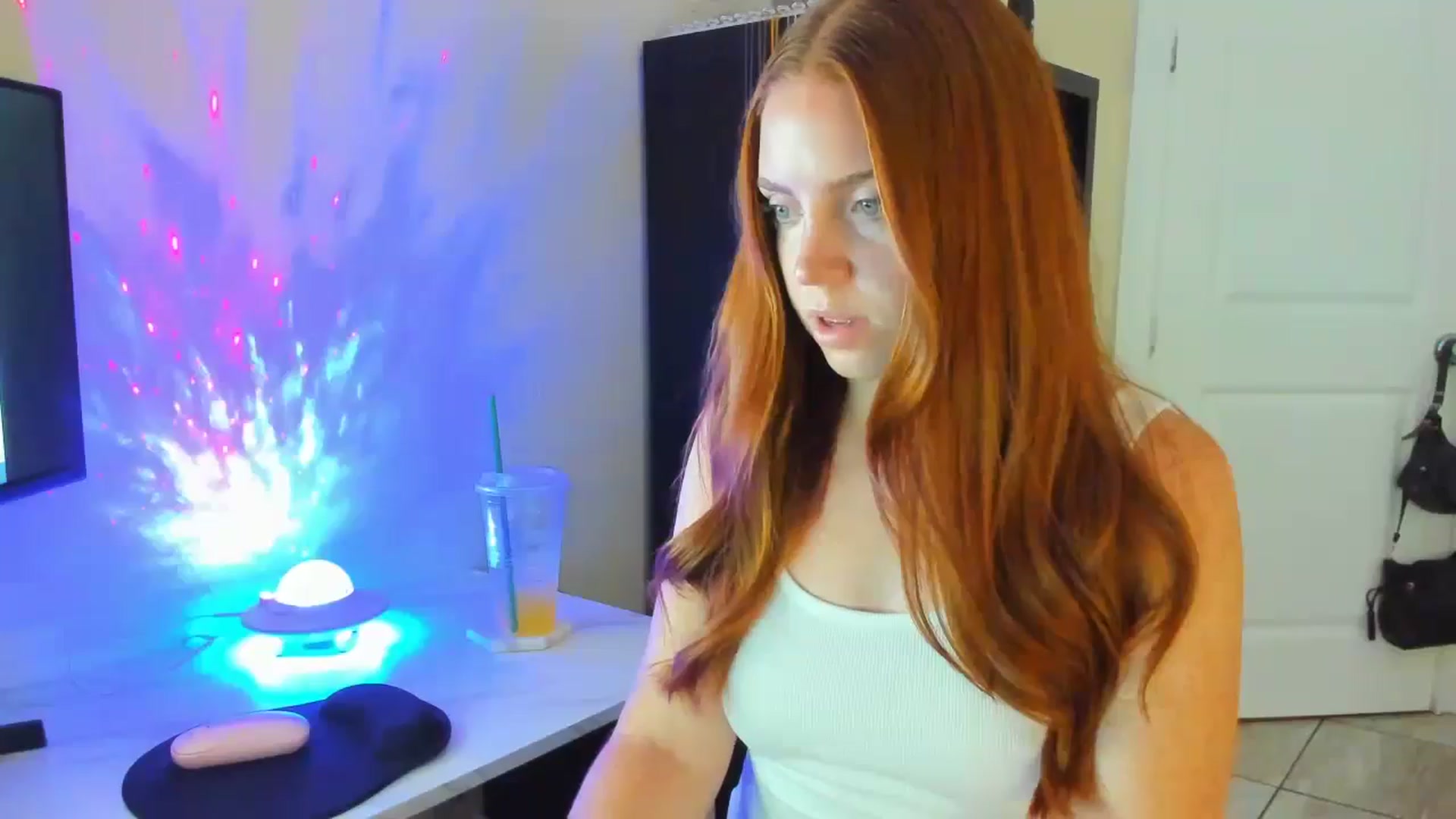 Gallery image thumbnail from PrincessNat's myfreecams stream on, 07/17/2024, 21:37 image 13 of 20