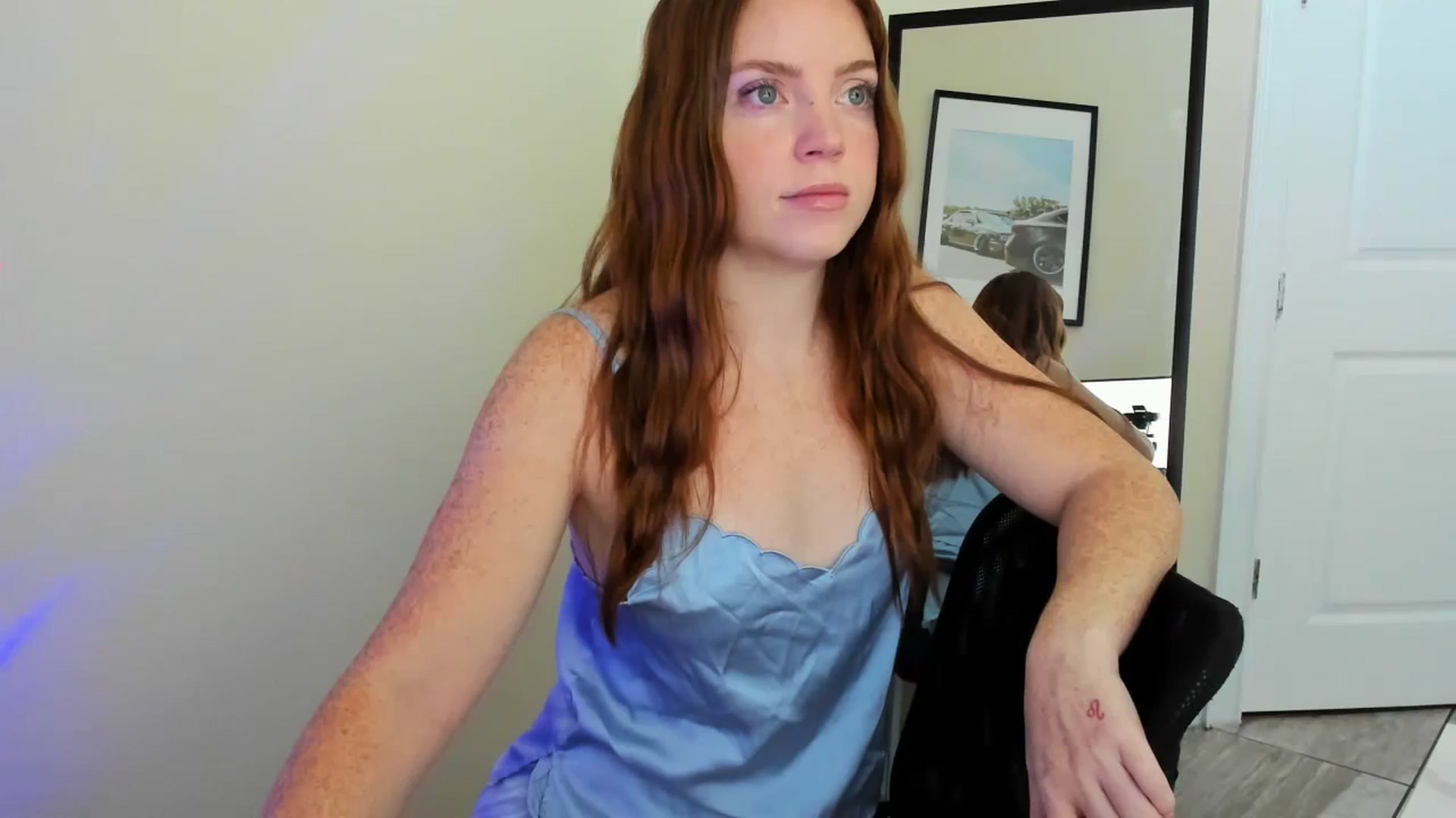 Gallery image thumbnail from PrincessNat's myfreecams stream on, 07/27/2024, 16:12 image 17 of 20