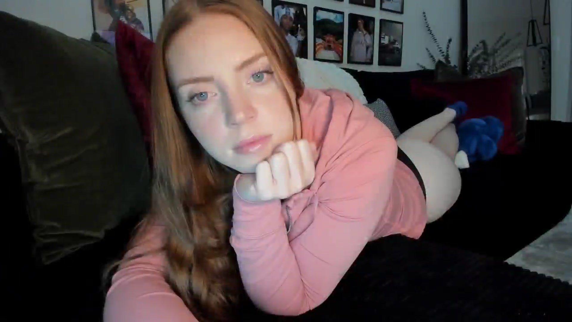 Gallery image thumbnail from PrincessNat's myfreecams stream on, 06/16/2025, 02:23 image 10 of 20
