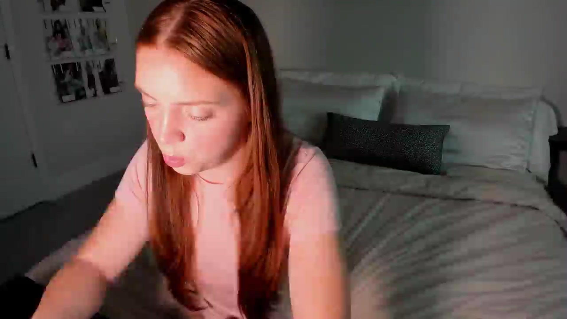 Gallery image thumbnail from PrincessNat's myfreecams stream on, 08/06/2025, 23:06 image 11 of 20