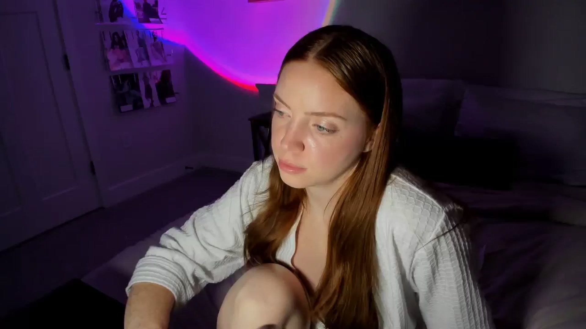 Gallery image thumbnail from PrincessNat's myfreecams stream on, 08/07/2025, 07:04 image 1 of 20