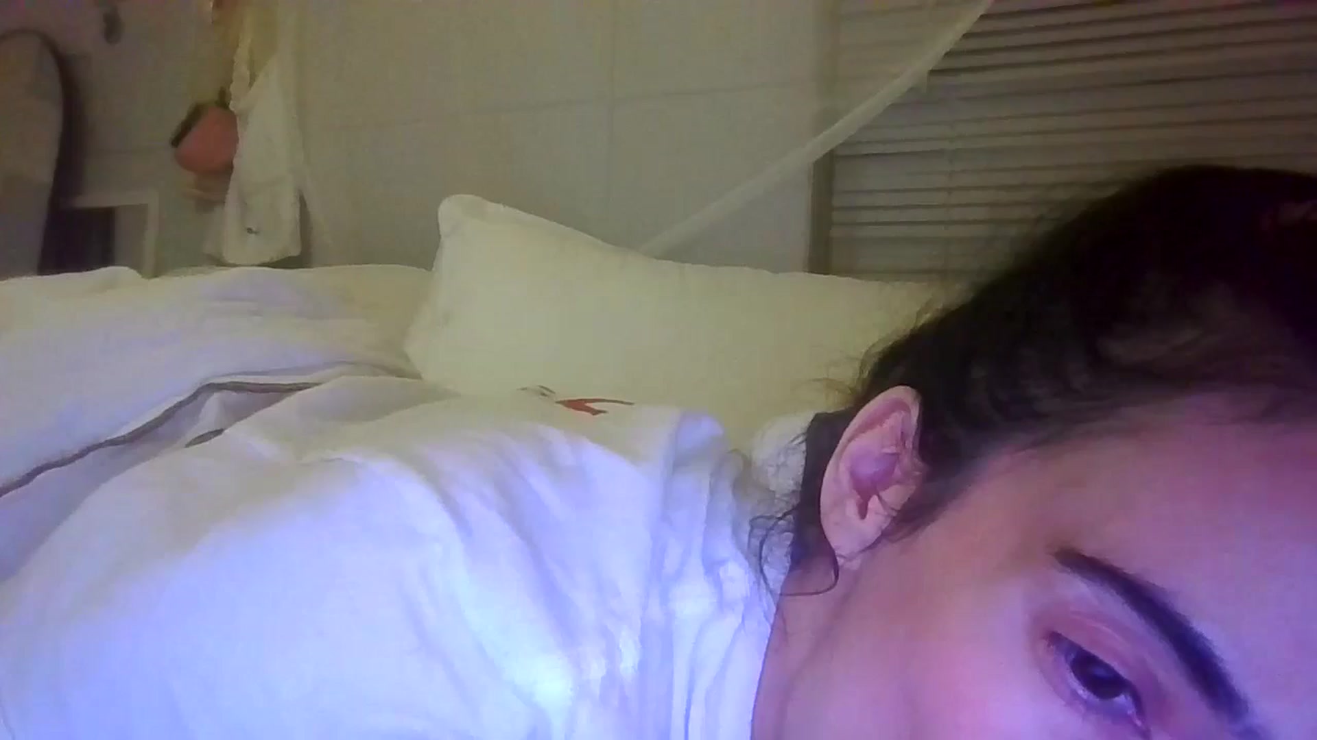 Gallery image thumbnail from PrincessPIIA's myfreecams stream on, 05/16/2025, 10:11 image 3 of 20