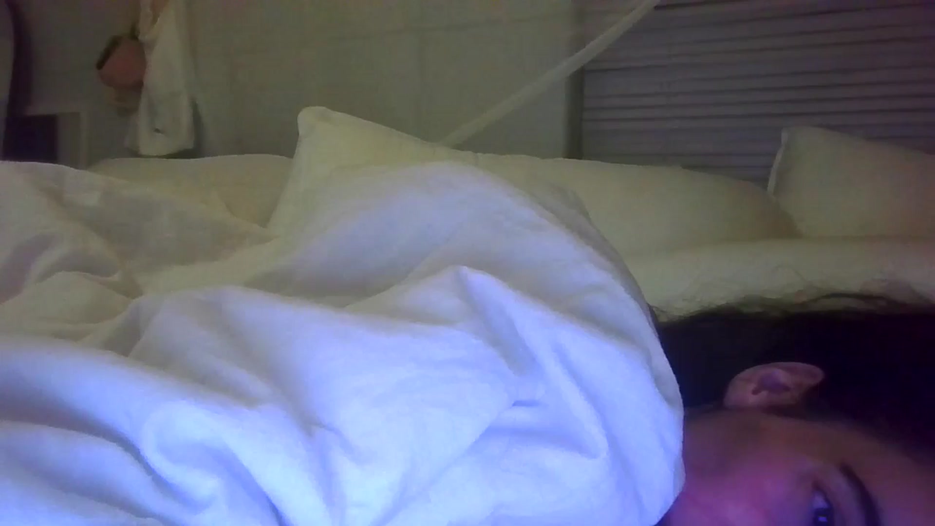 Gallery image thumbnail from PrincessPIIA's myfreecams stream on, 05/16/2025, 10:11 image 15 of 20