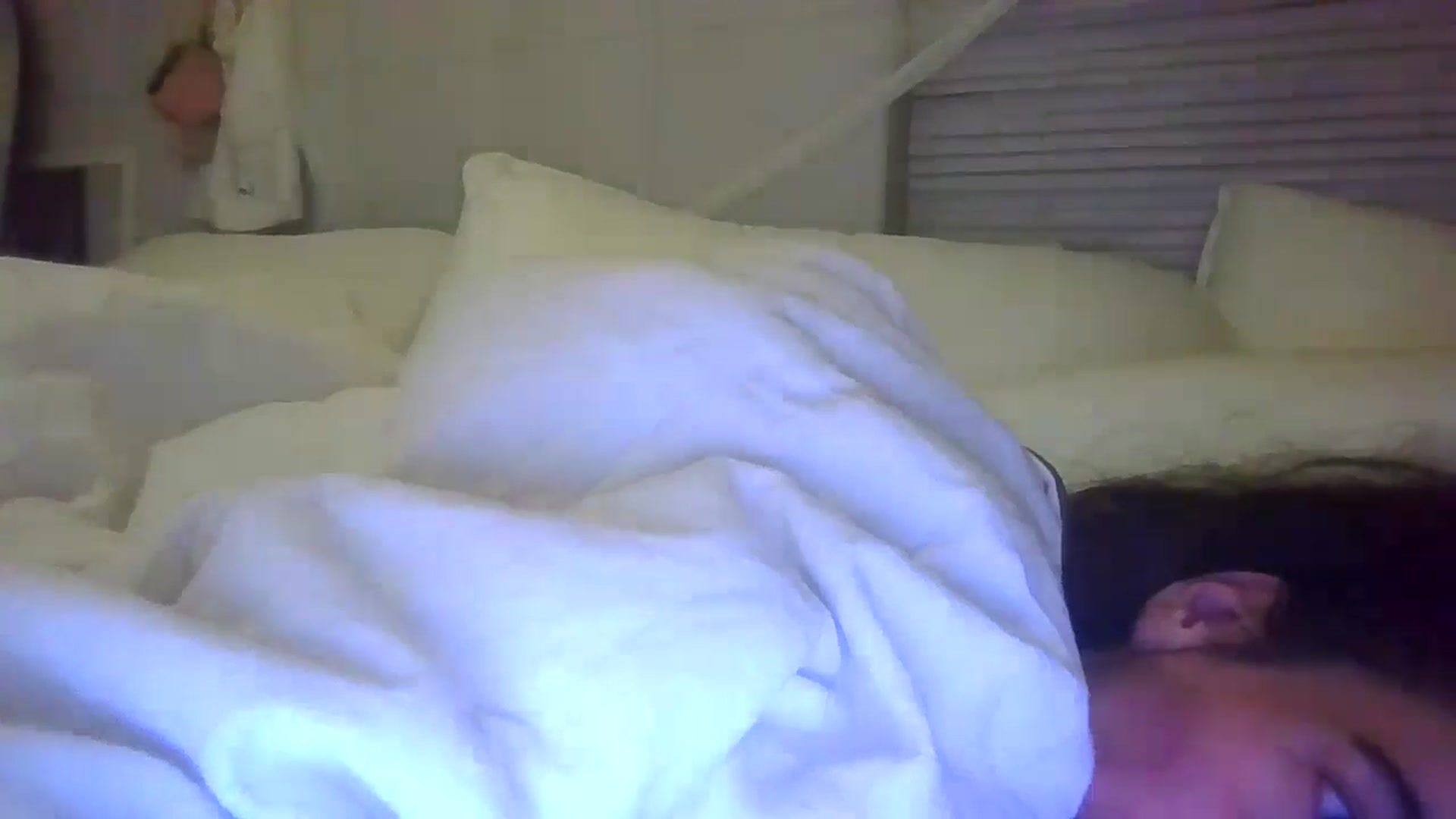 Gallery image thumbnail from PrincessPIIA's myfreecams stream on, 05/16/2025, 10:11 image 17 of 20