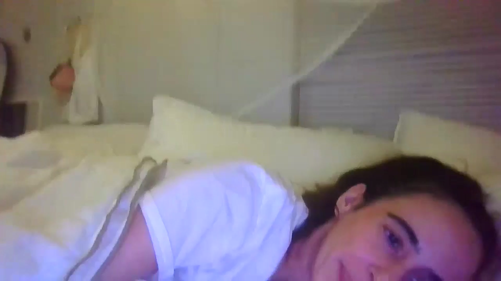 Gallery image thumbnail from PrincessPIIA's myfreecams stream on, 05/16/2025, 10:11 image 1 of 20