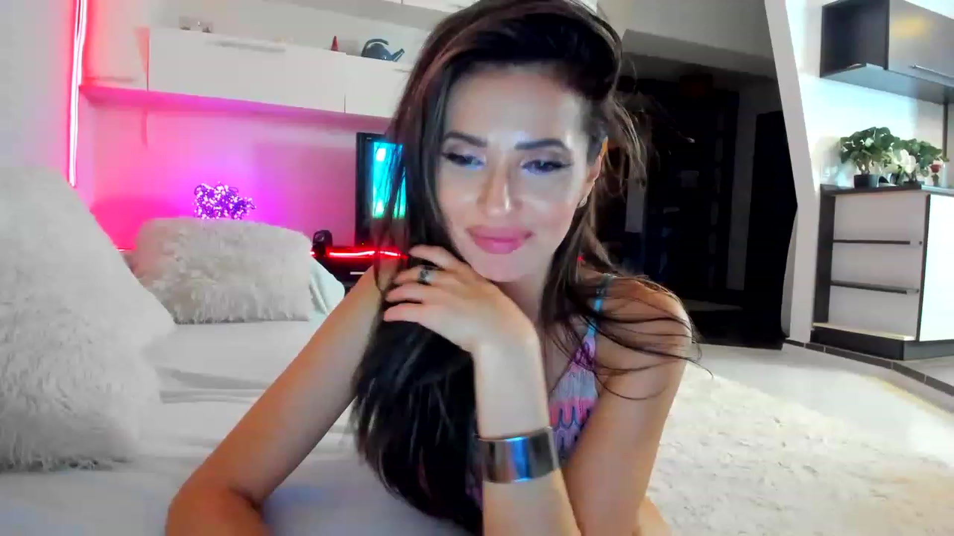 Gallery image thumbnail from PrincessPeggy's myfreecams stream on, 01/31/2023, 05:43 image 10 of 20