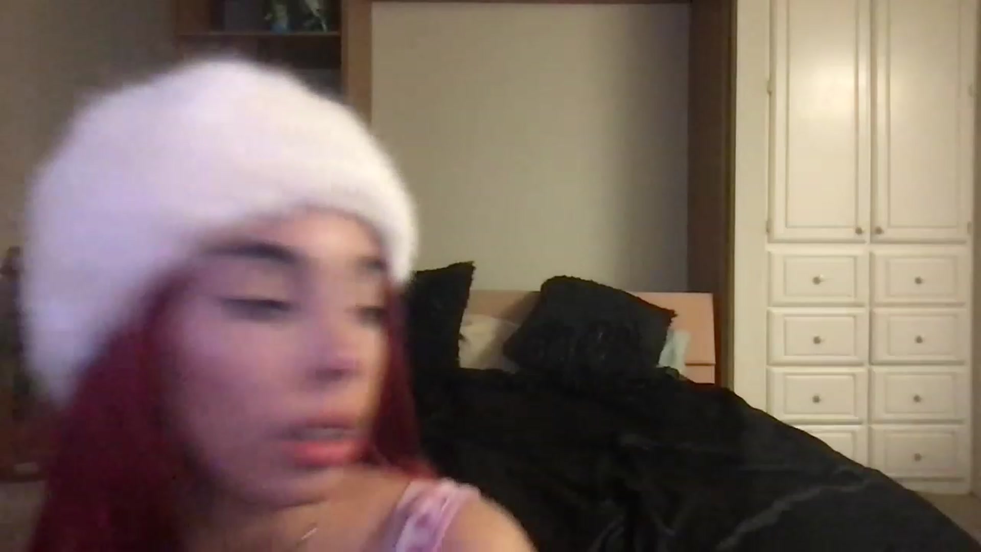 Gallery image thumbnail from PrincessRue's myfreecams stream on, 01/23/2023, 06:06 image 14 of 20