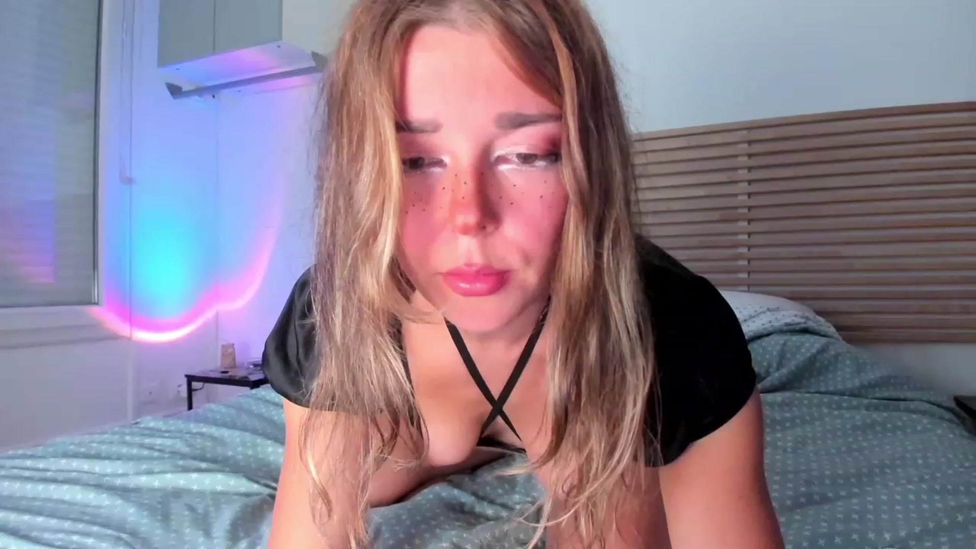 Gallery image thumbnail from PrincessSonya's myfreecams stream on, 04/16/2023, 14:27 image 3 of 20
