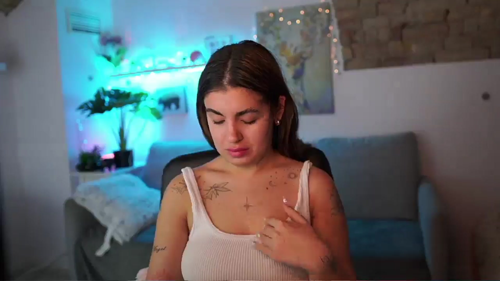 Gallery image thumbnail from PrincessSwan's myfreecams stream on, 01/08/2025, 19:40 image 20 of 20