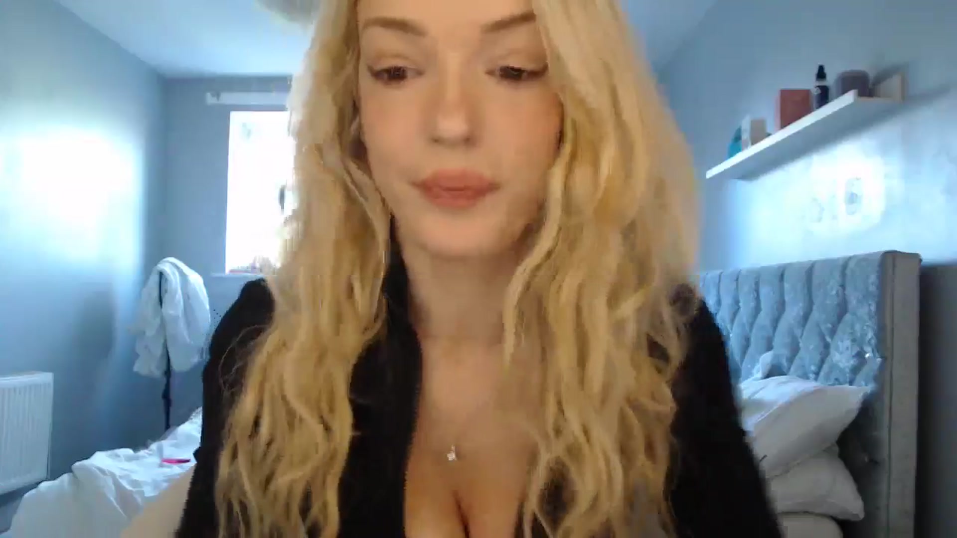 Gallery image thumbnail from PrincessXTC's myfreecams stream on, 01/09/2025, 12:12 image 8 of 20