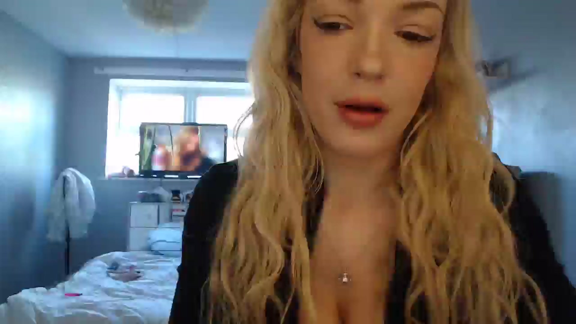 Gallery image thumbnail from PrincessXTC's myfreecams stream on, 01/09/2025, 12:12 image 13 of 20