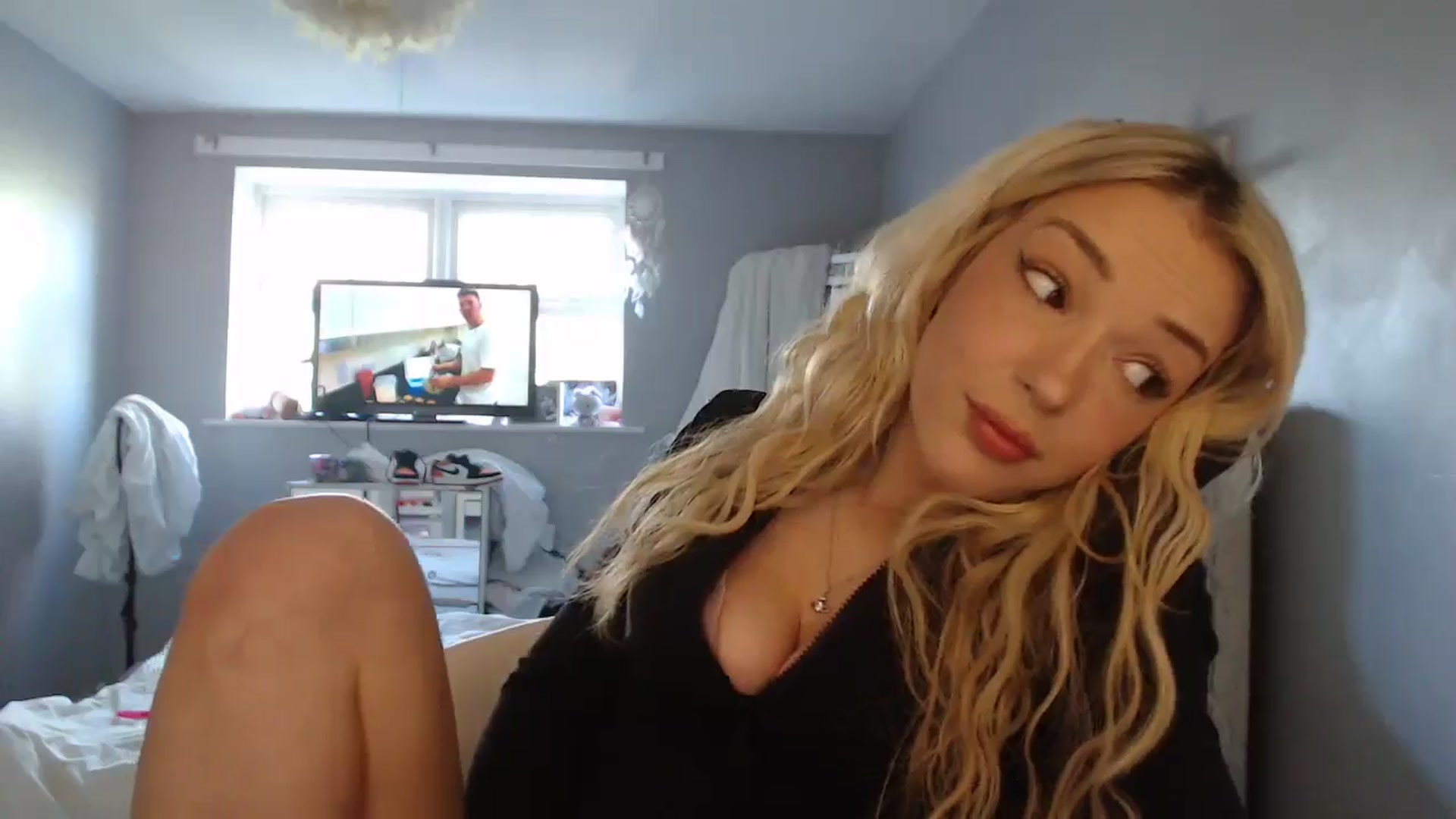 Gallery image thumbnail from PrincessXTC's myfreecams stream on, 01/09/2025, 12:12 image 20 of 20