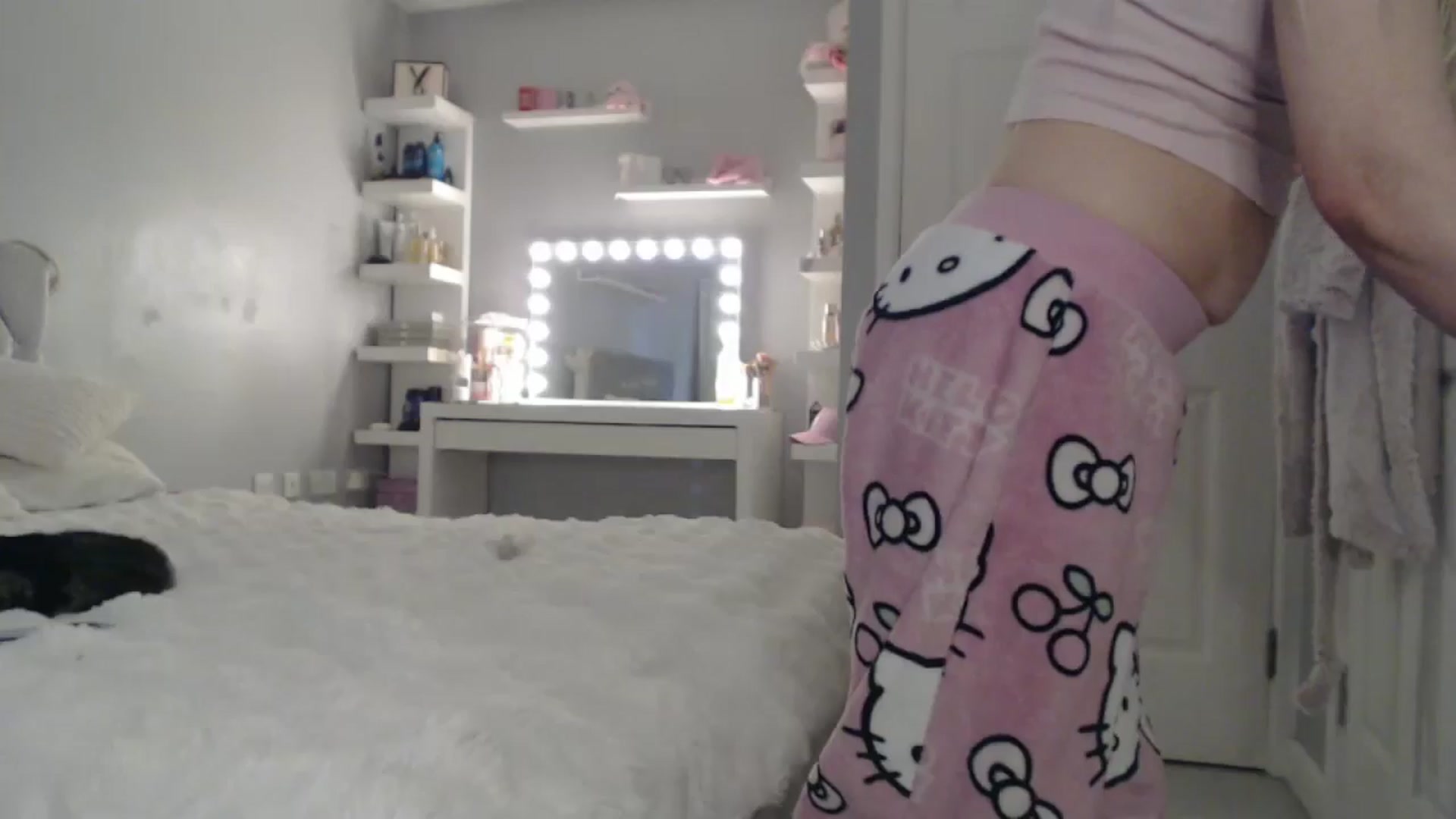 Gallery image thumbnail from PrincessXTC's myfreecams stream on, 03/05/2025, 12:23 image 2 of 20