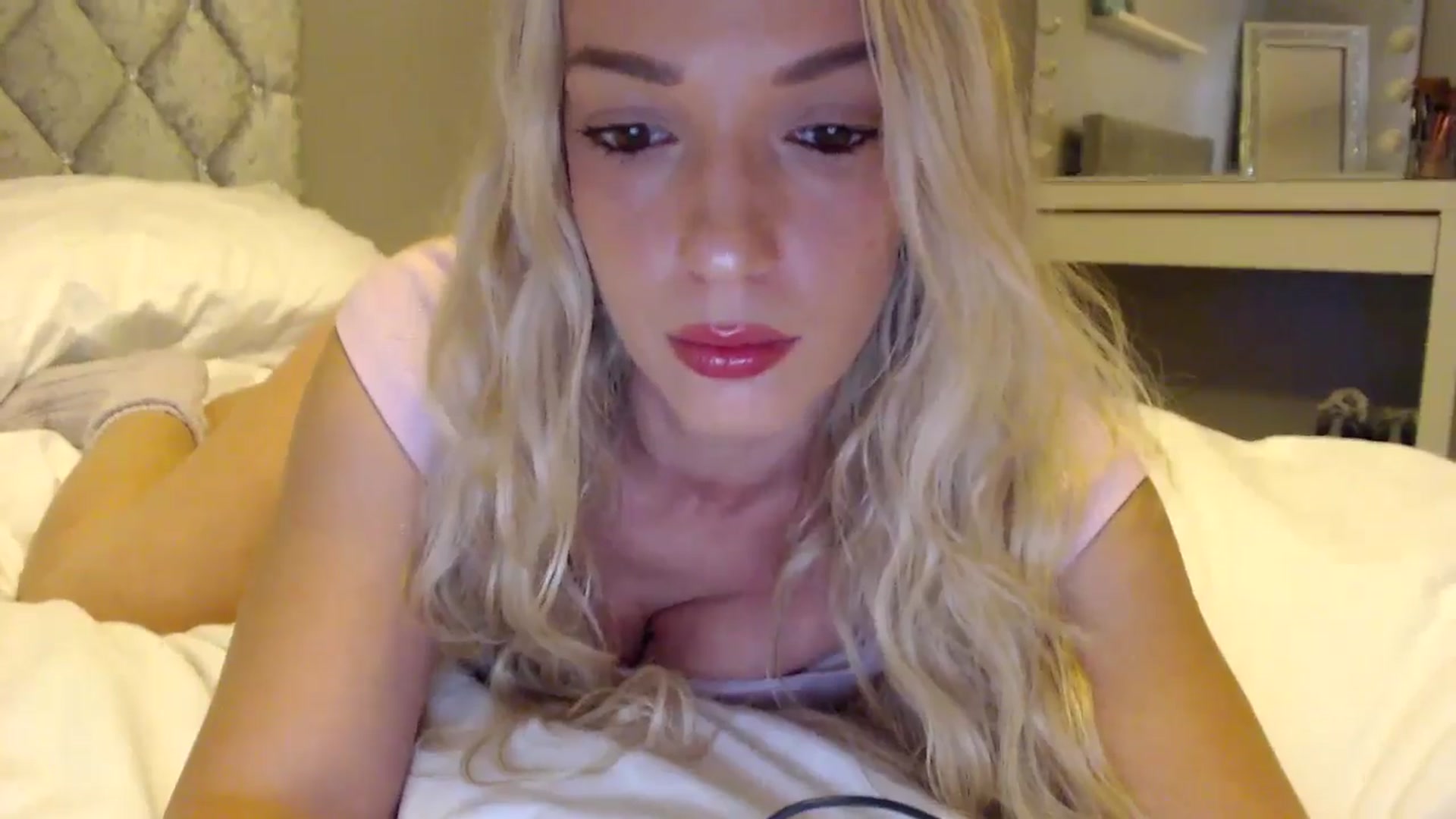 Gallery image thumbnail from PrincessXTC's myfreecams stream on, 09/08/2025, 12:14 image 8 of 20