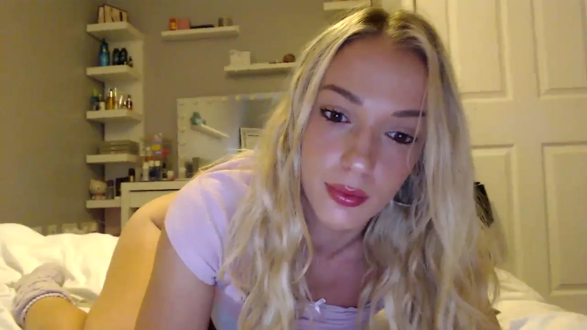 Gallery image thumbnail from PrincessXTC's myfreecams stream on, 09/08/2025, 12:14 image 19 of 20